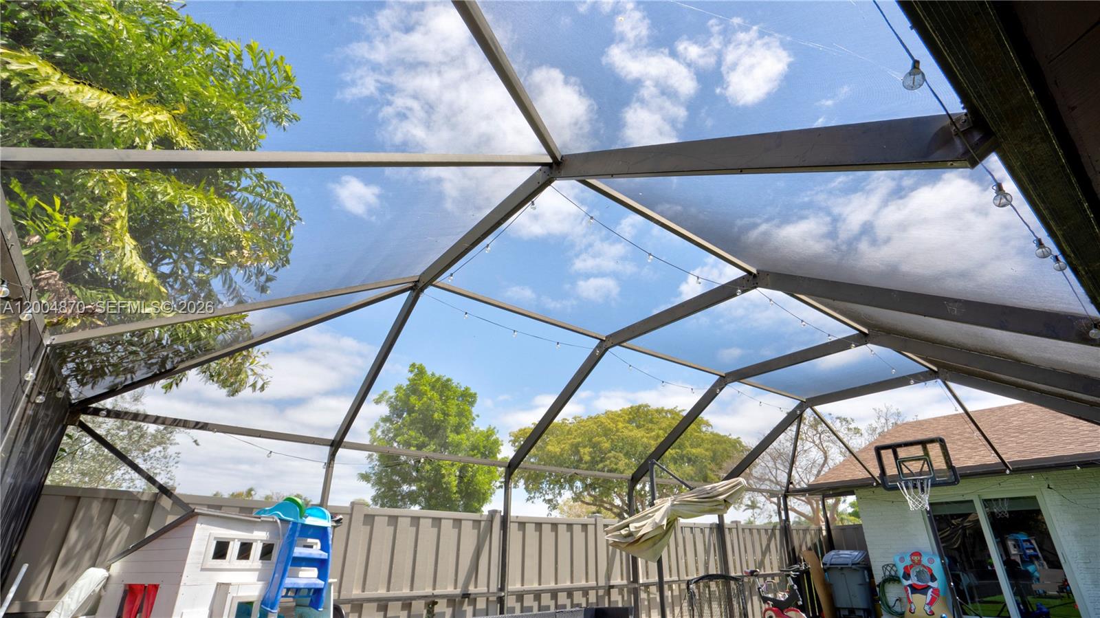 BOCA GARDENS - Residential