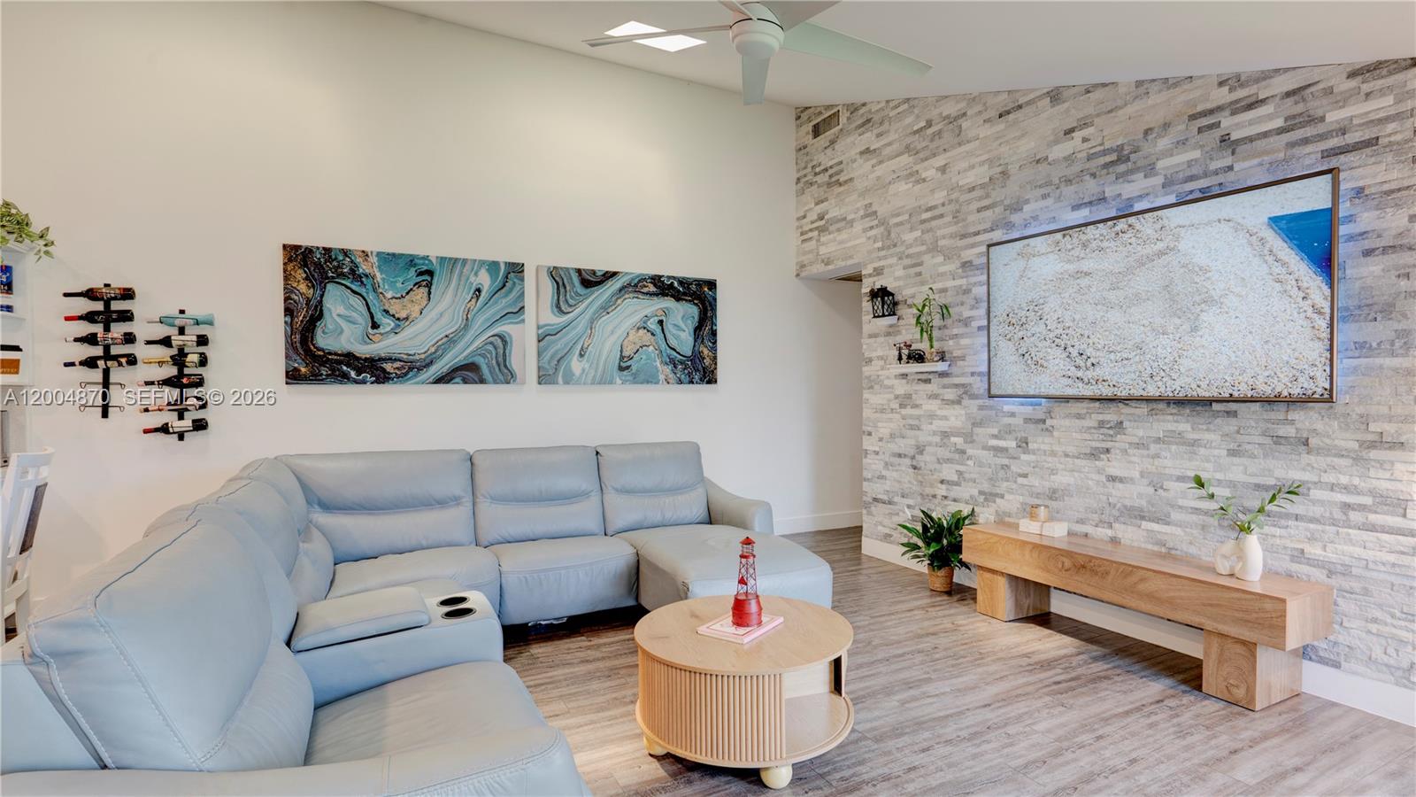 BOCA GARDENS - Residential