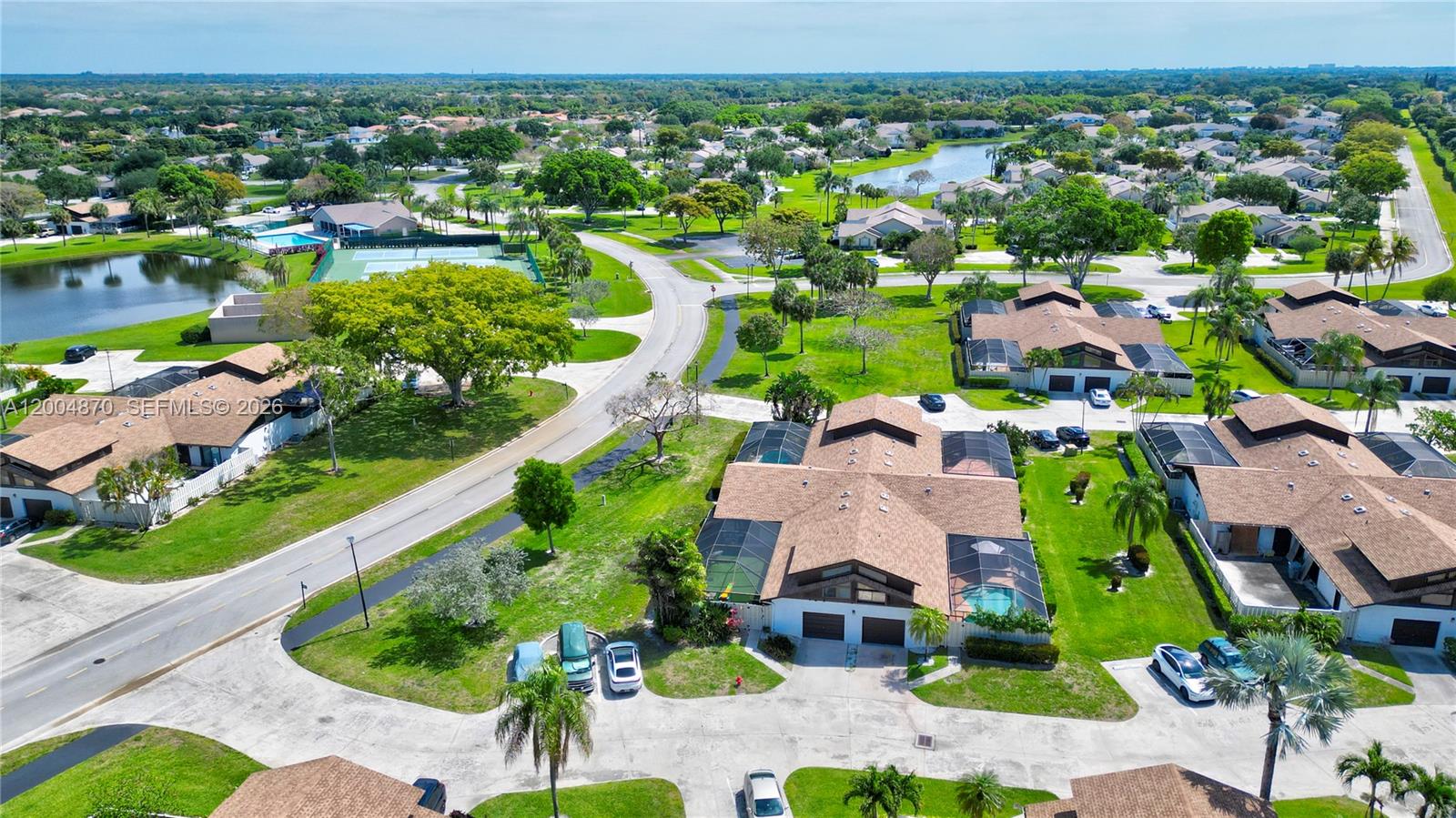 BOCA GARDENS - Residential