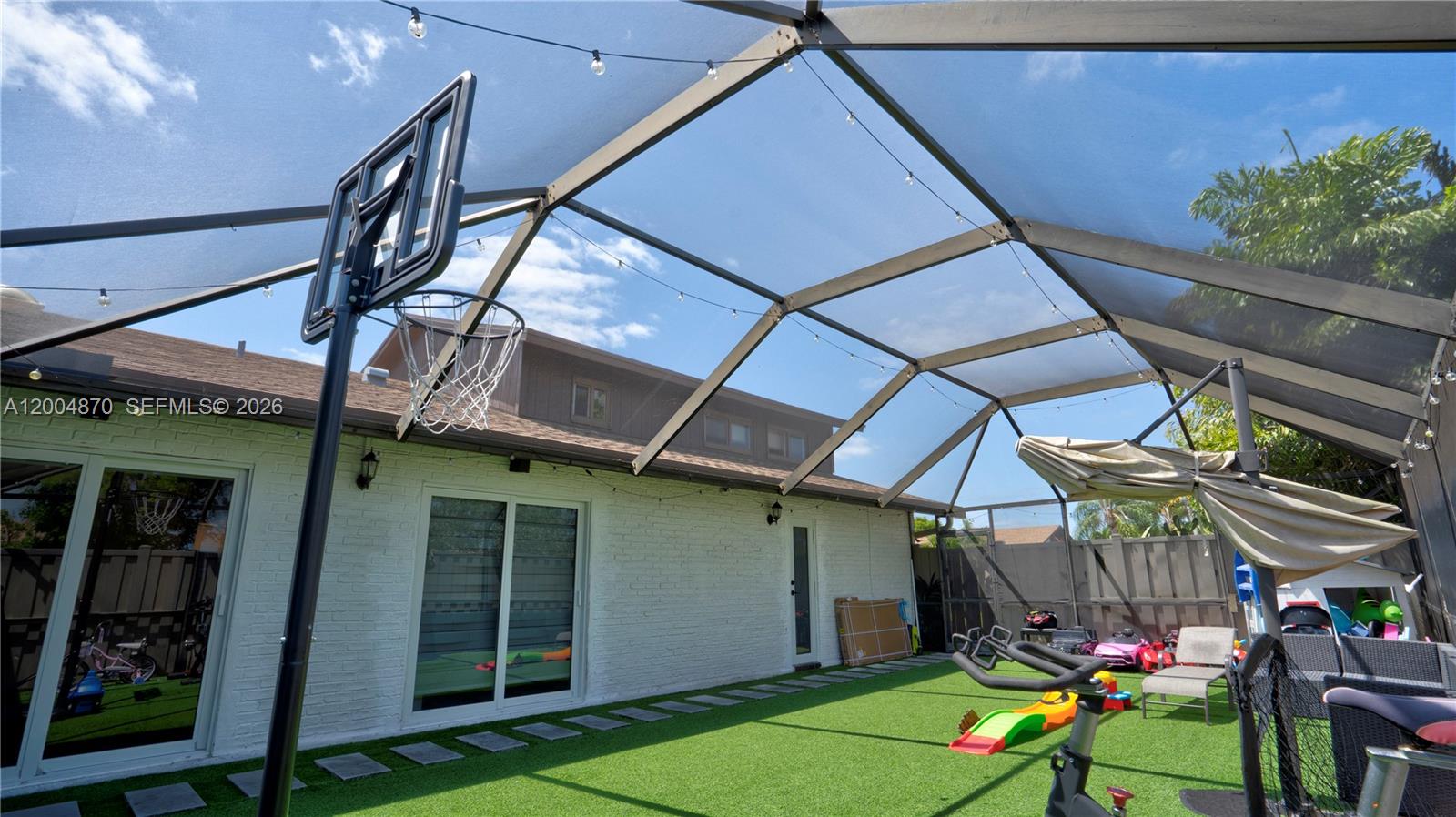 BOCA GARDENS - Residential