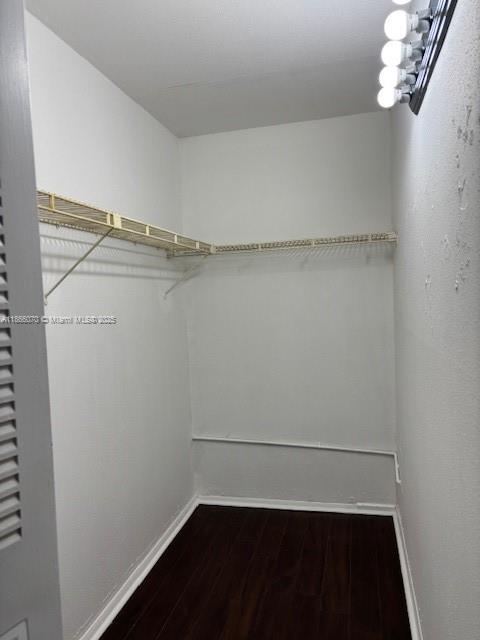 KINGS POINT SAXONY CONDOS - Residential