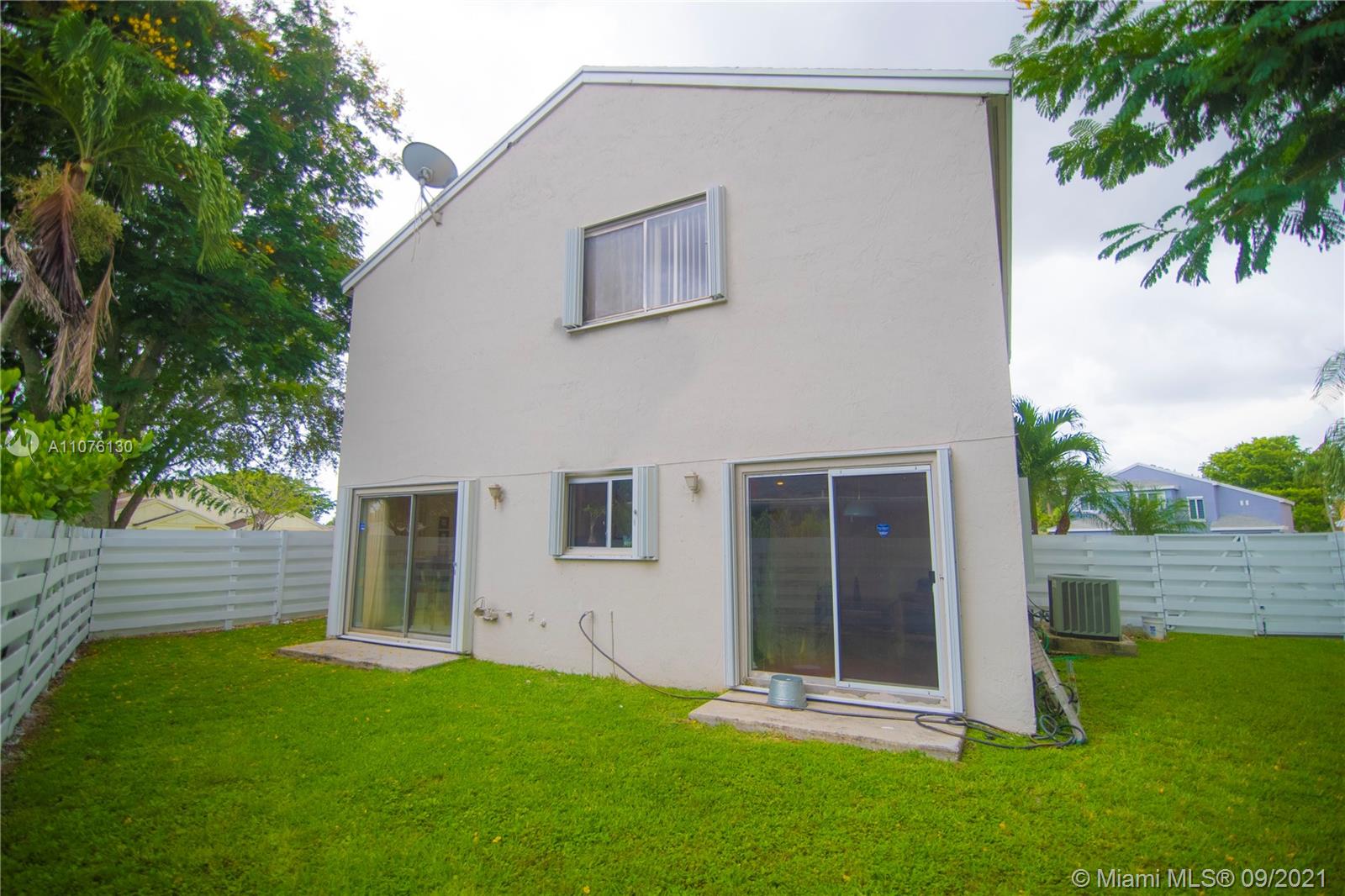 WEITZER COUNTRY HOMES - Residential