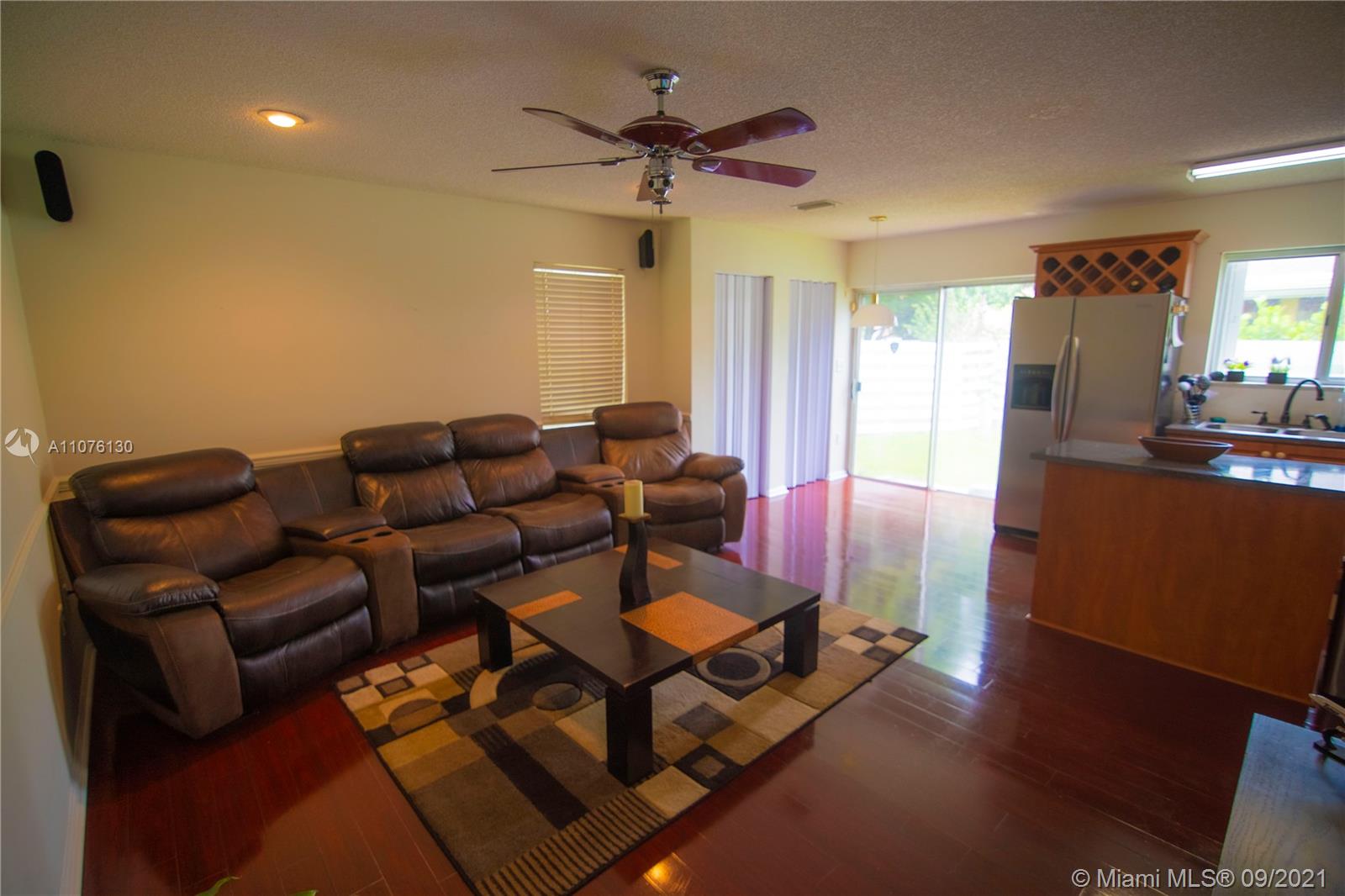 WEITZER COUNTRY HOMES - Residential