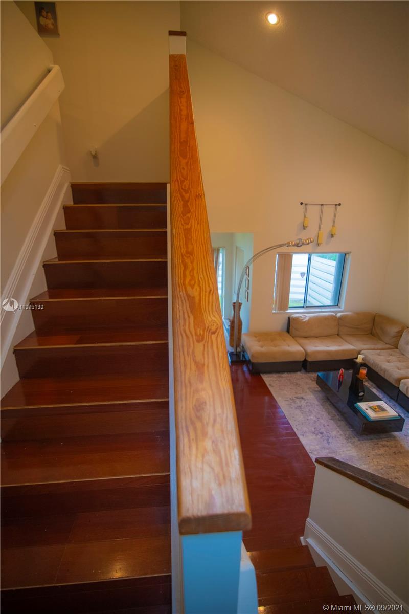 WEITZER COUNTRY HOMES - Residential