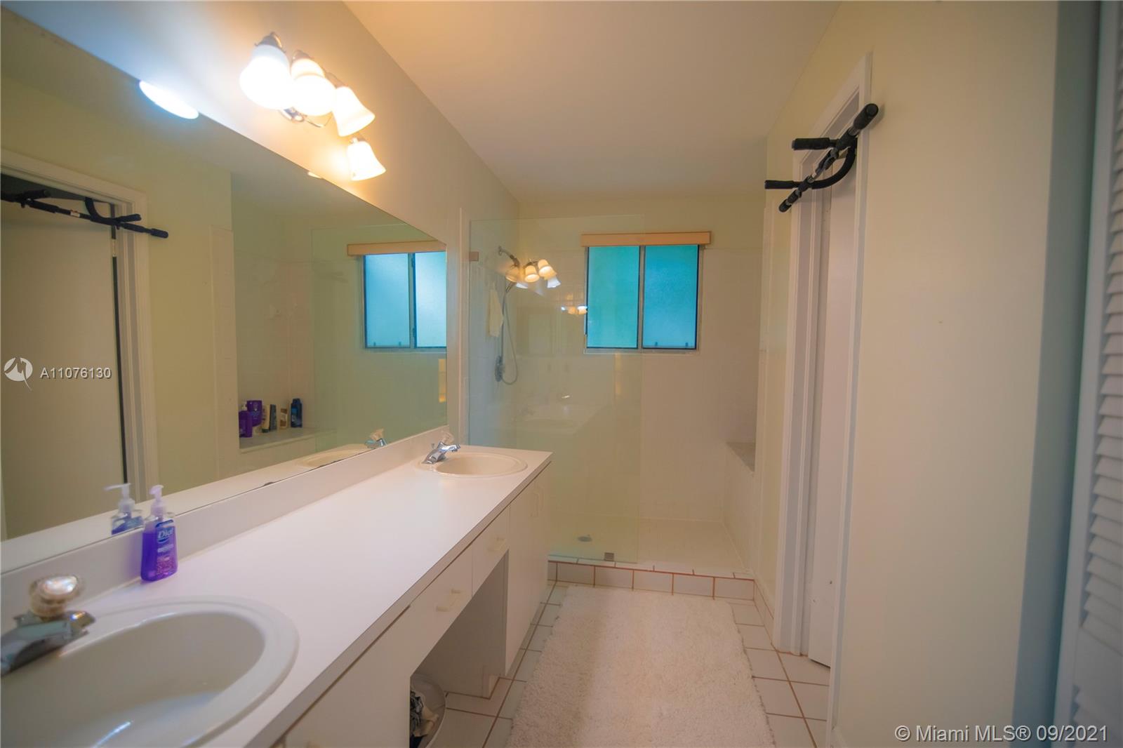 WEITZER COUNTRY HOMES - Residential