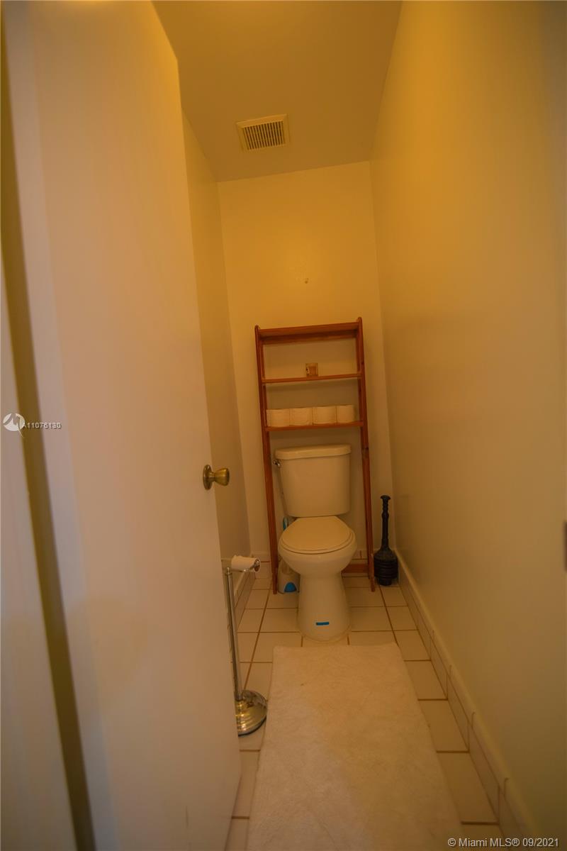 WEITZER COUNTRY HOMES - Residential