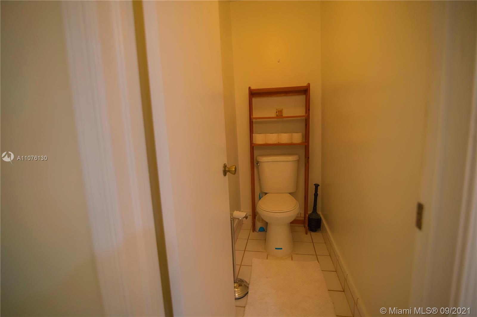 WEITZER COUNTRY HOMES - Residential