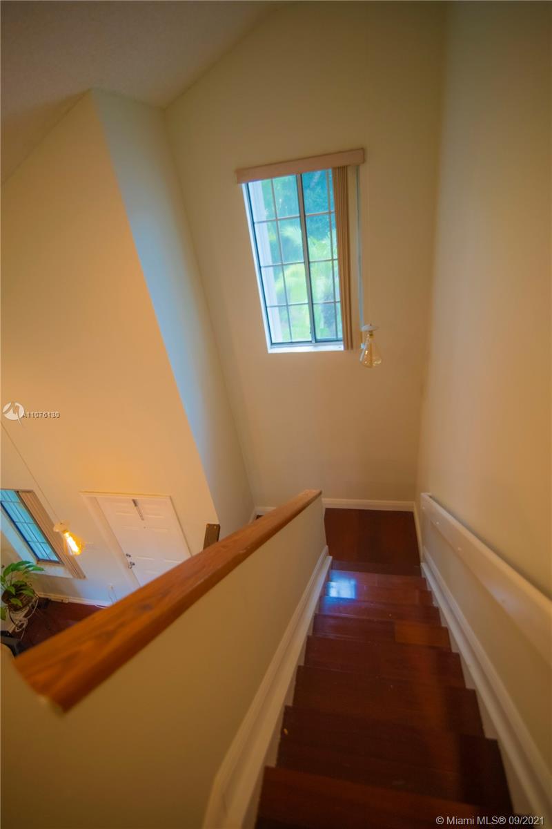 WEITZER COUNTRY HOMES - Residential