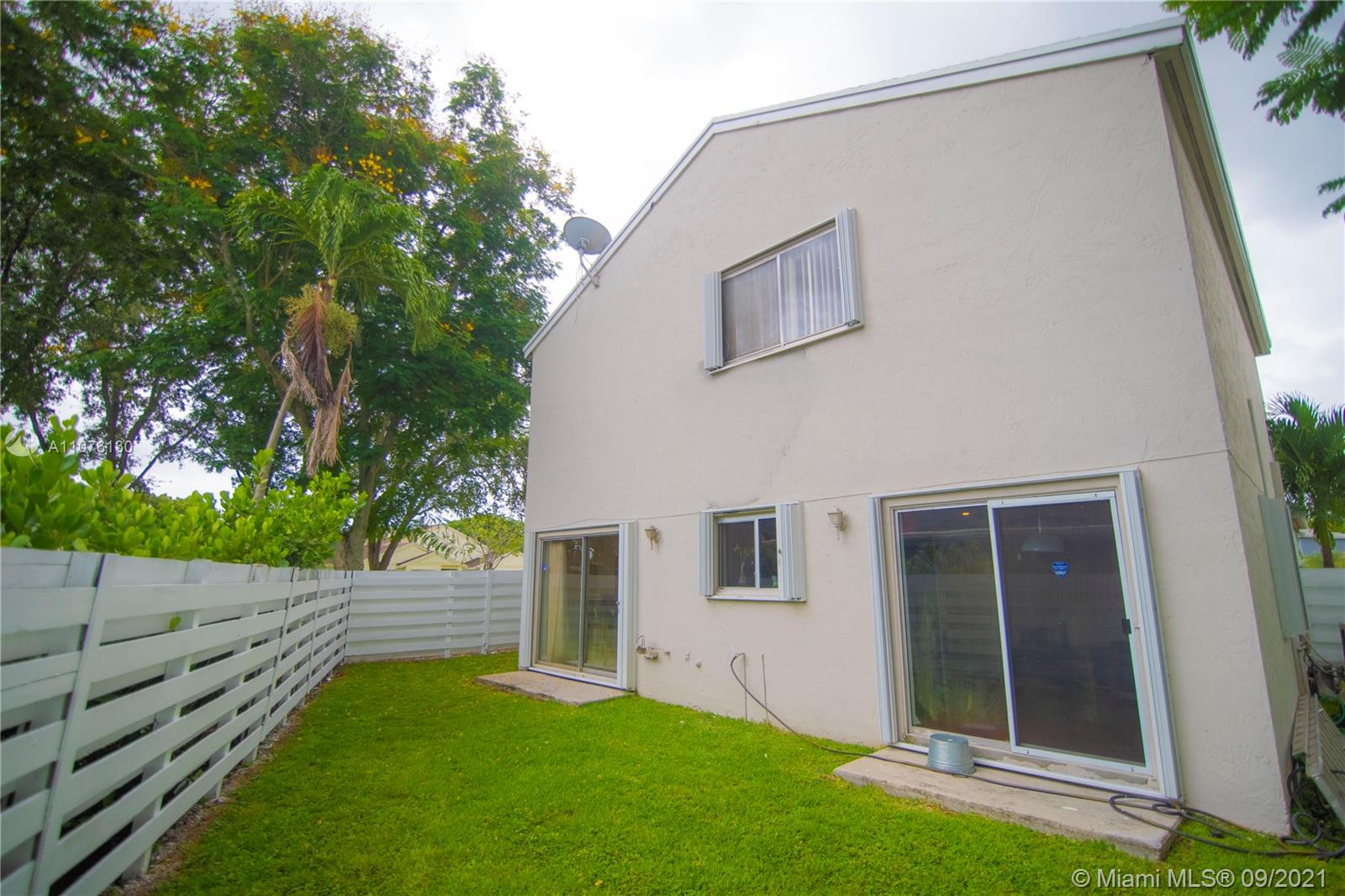 WEITZER COUNTRY HOMES - Residential