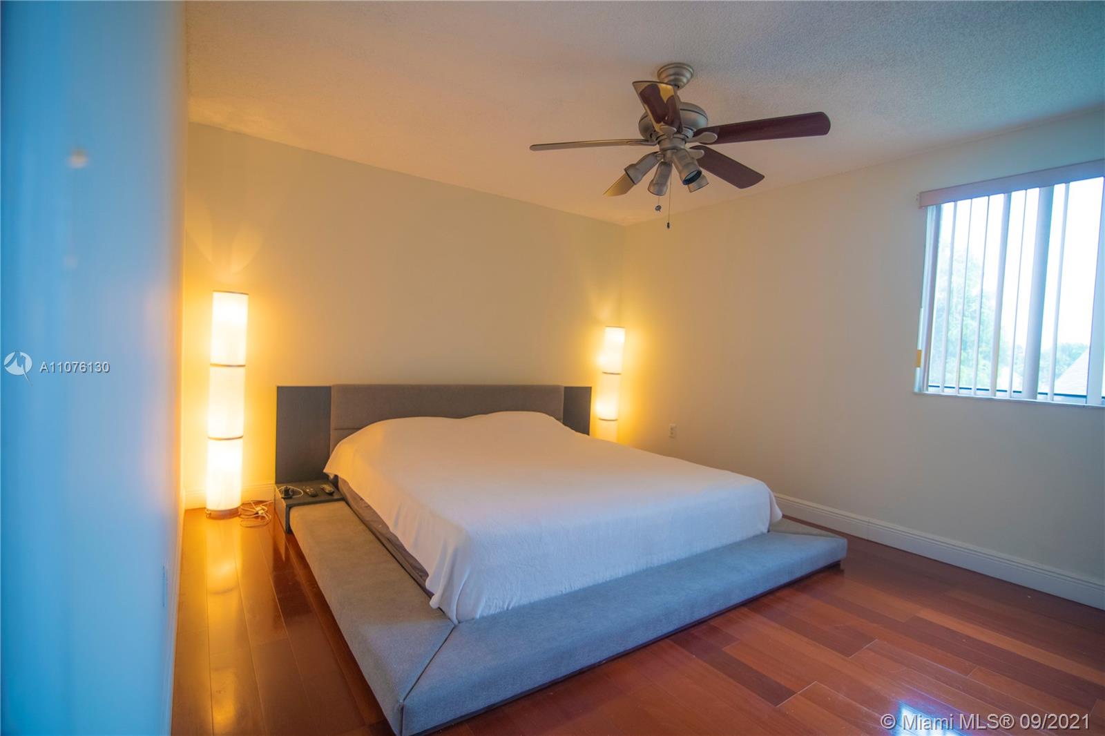 WEITZER COUNTRY HOMES - Residential