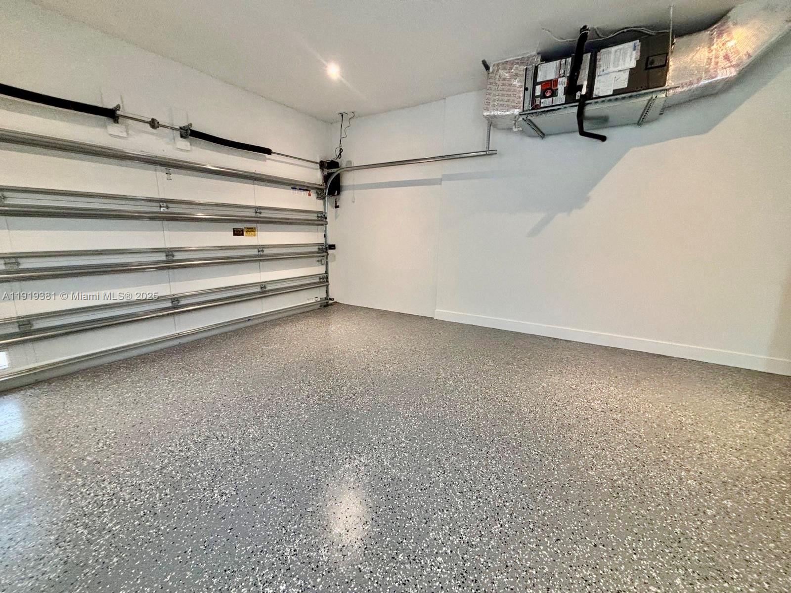 SUNSET EAST - Residential