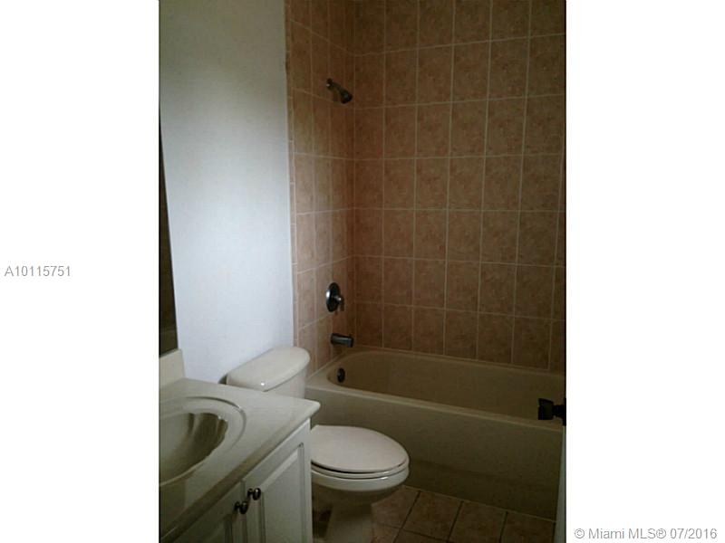 Pembroke Cay Condo - Residential Lease