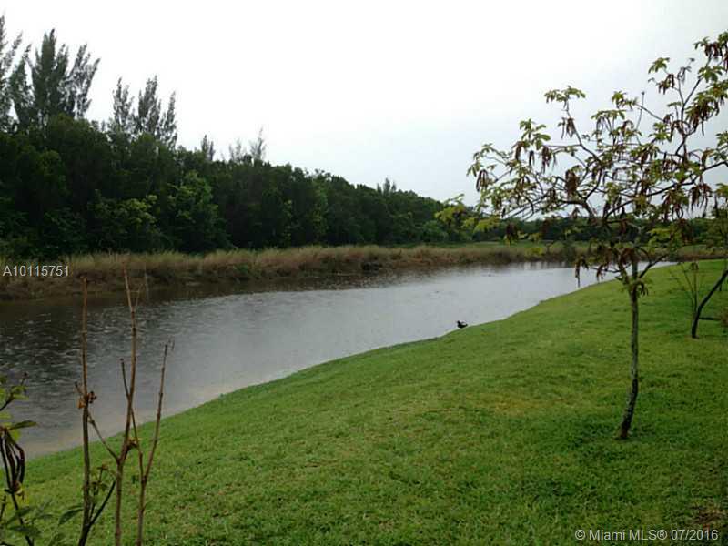 Pembroke Cay Condo - Residential Lease