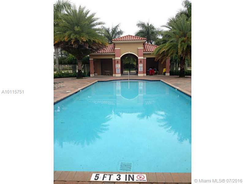 Pembroke Cay Condo - Residential Lease