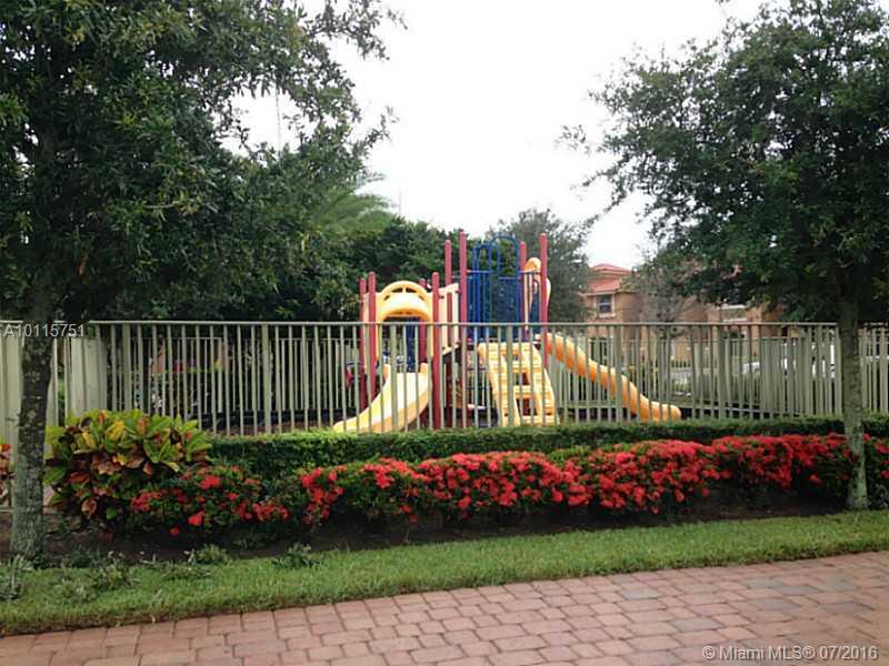 Pembroke Cay Condo - Residential Lease