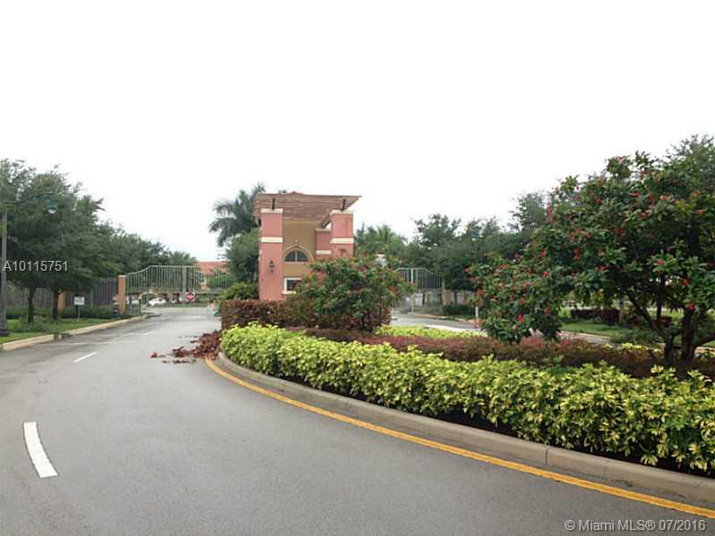 Pembroke Cay Condo - Residential Lease