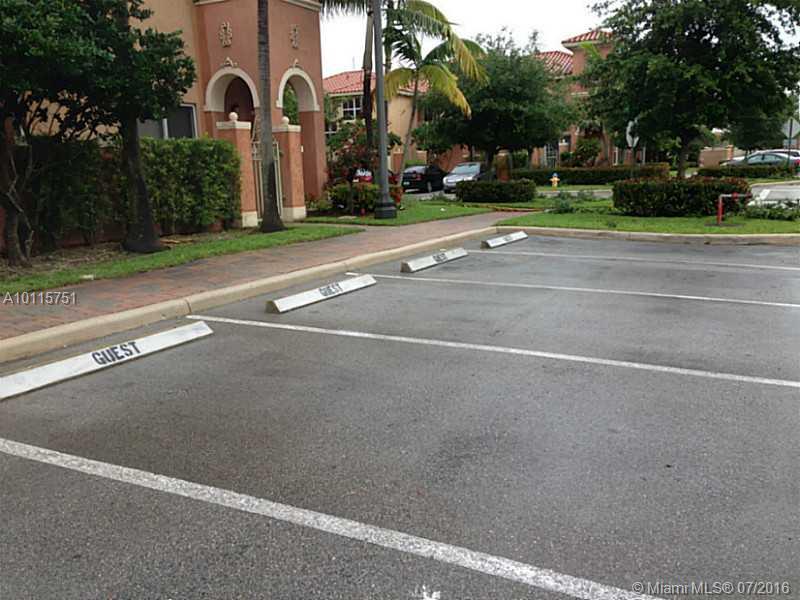 Pembroke Cay Condo - Residential Lease