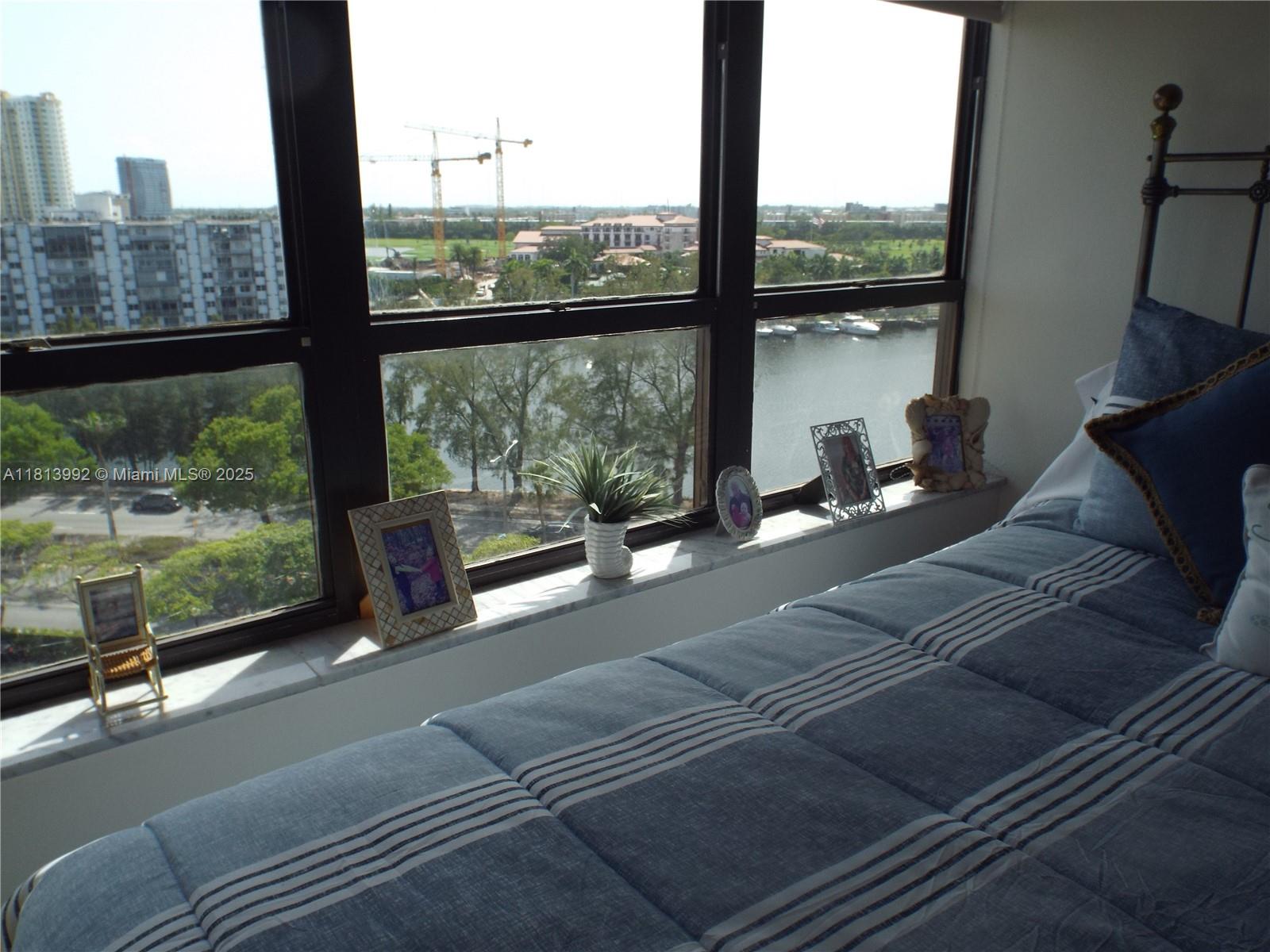 OLYMPUS CONDO PHASE - Residential