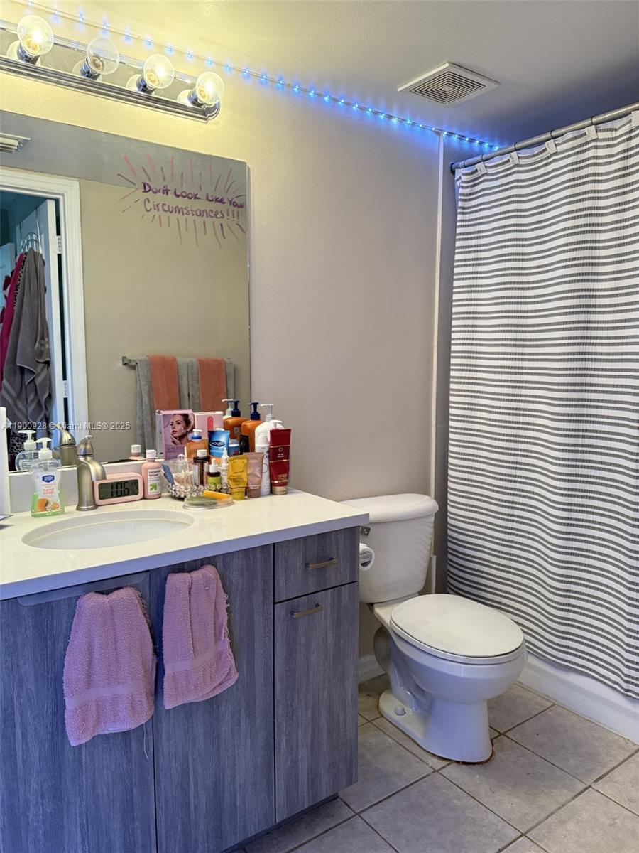 EVERGREEN LAKES CONDO - Residential