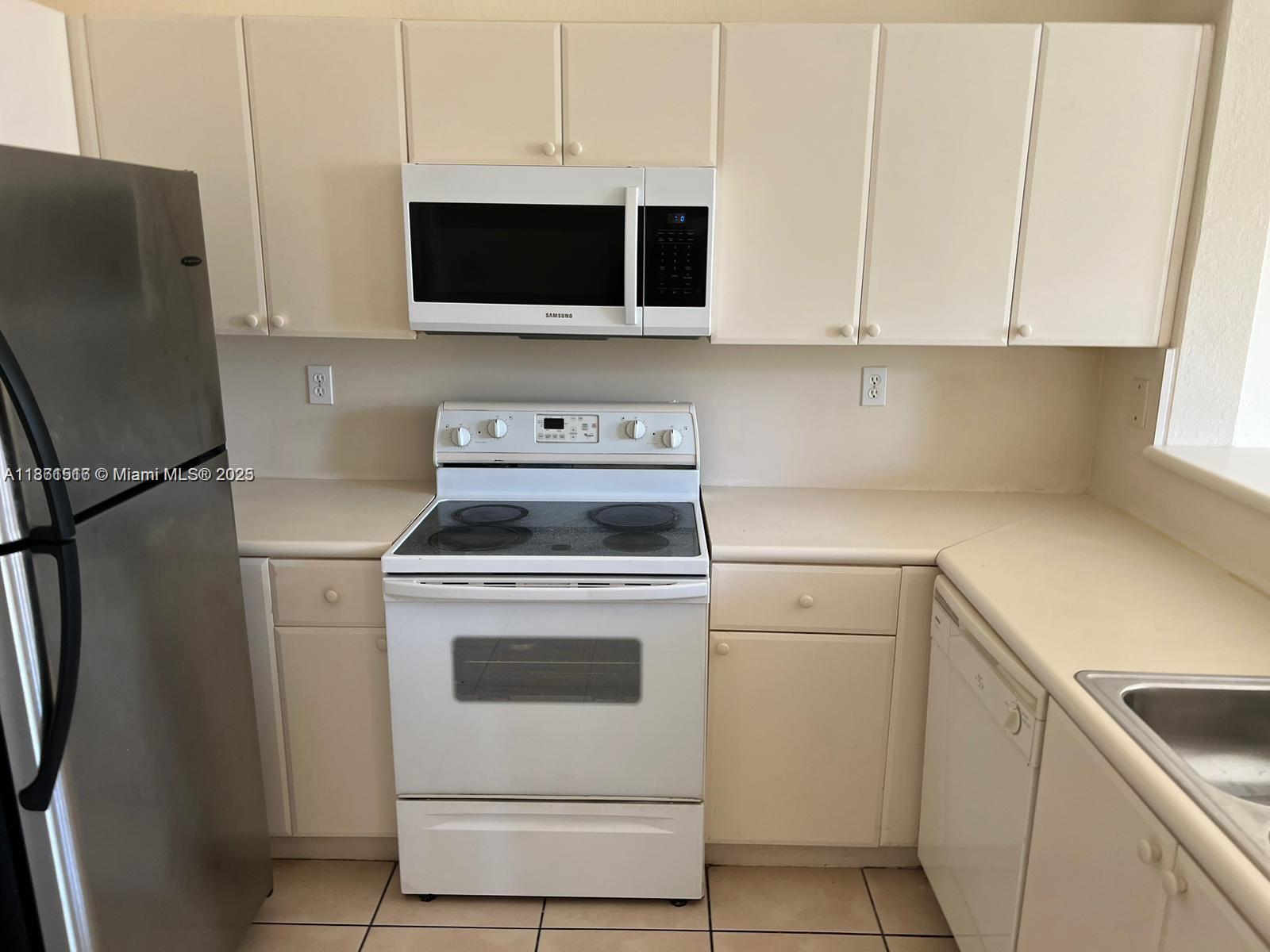 1660 SE 29th St 200