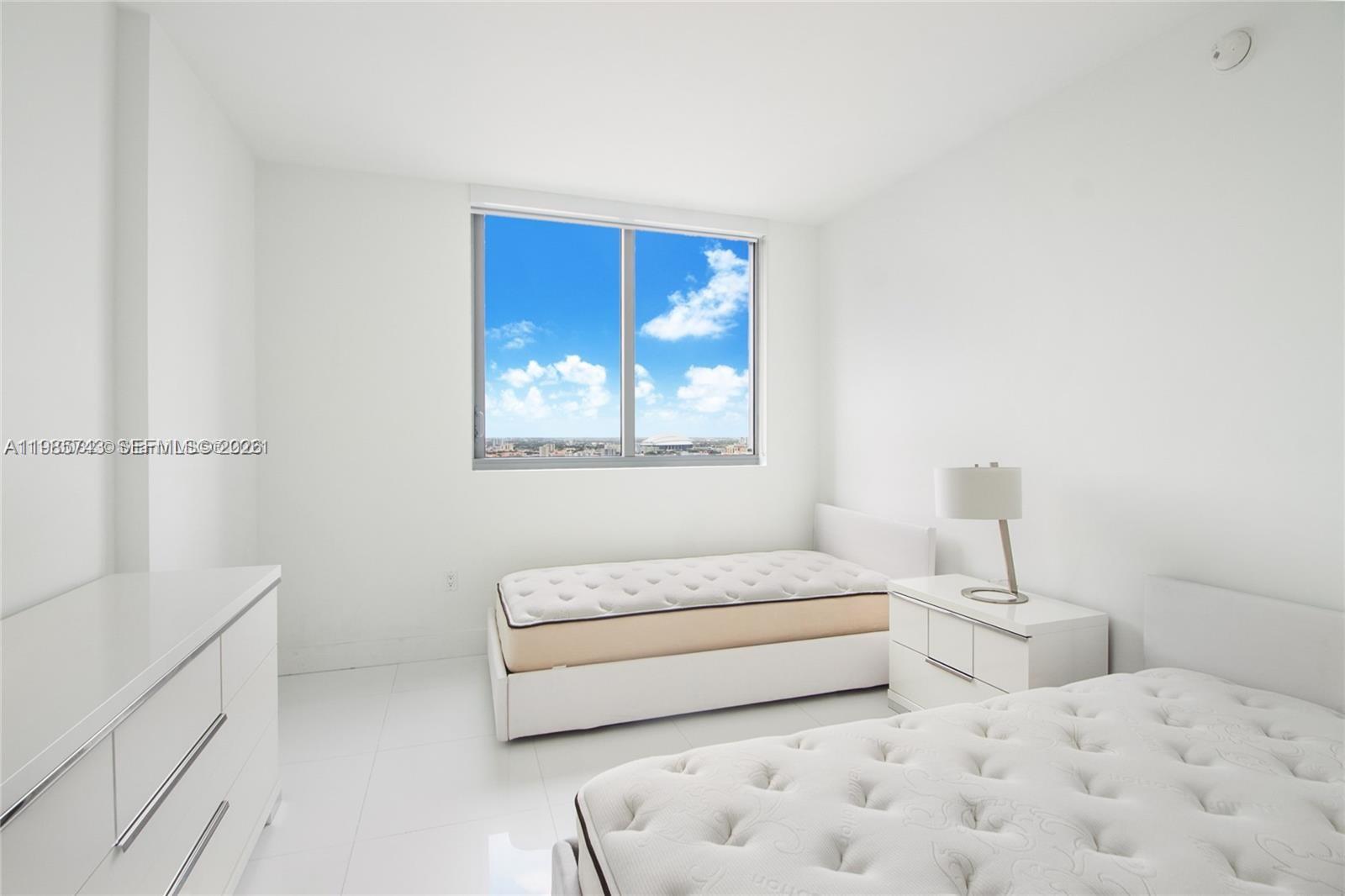 MINT CONDO - Residential Lease