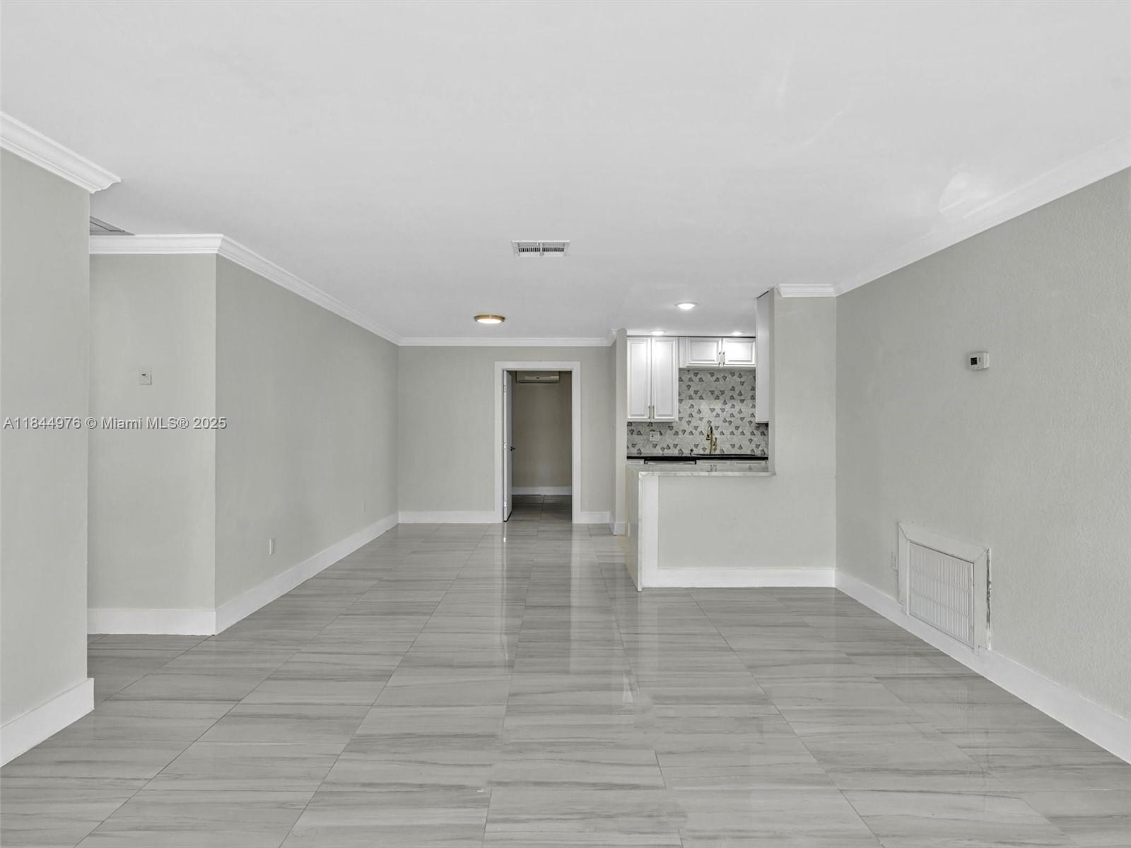 SANDALFOOT COVE SEC 3 - Residential