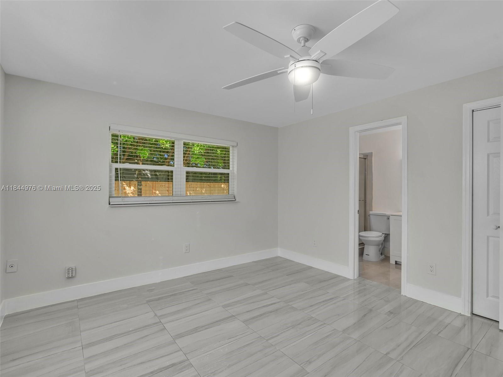 SANDALFOOT COVE SEC 3 - Residential