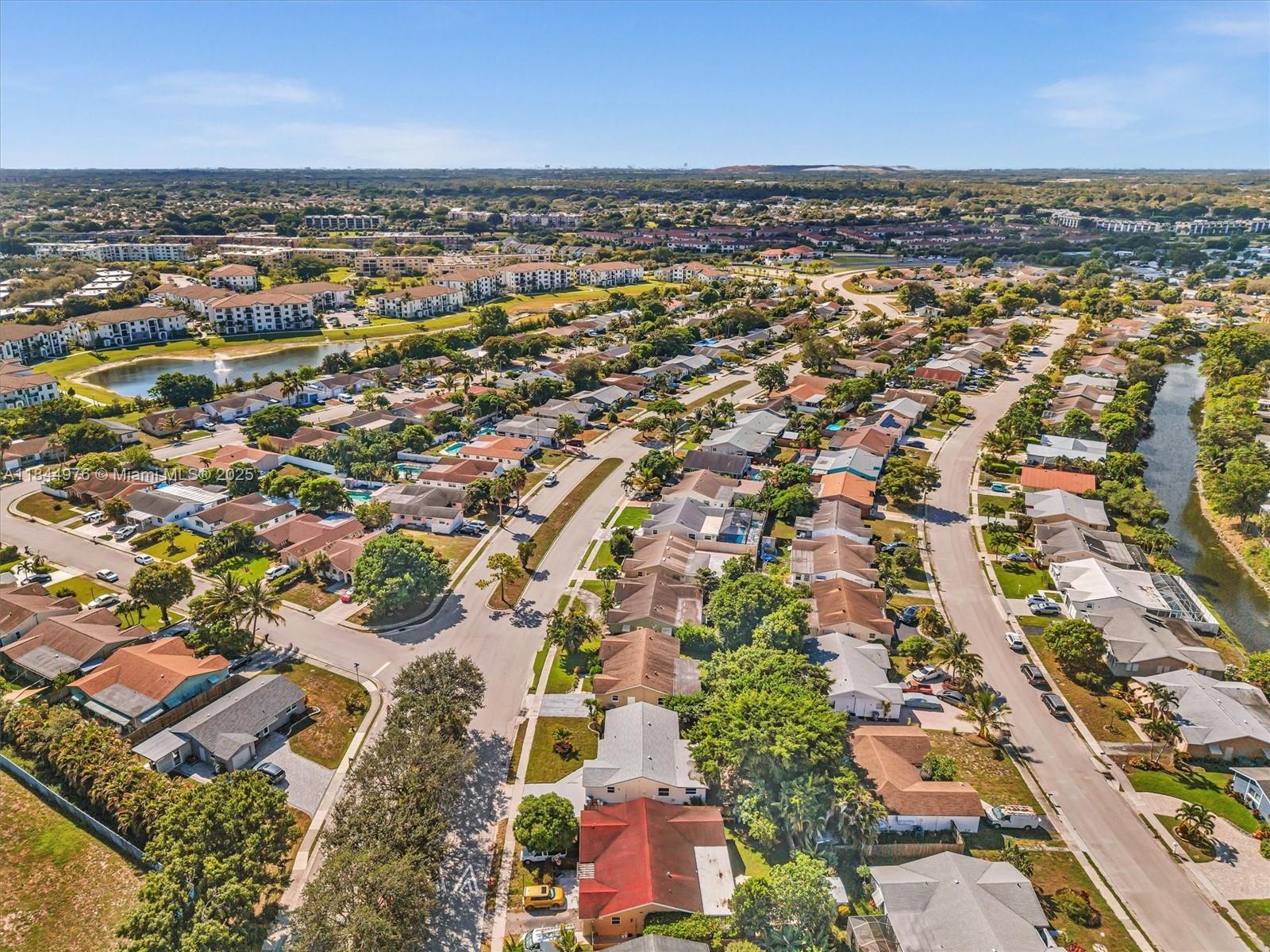 SANDALFOOT COVE SEC 3 - Residential