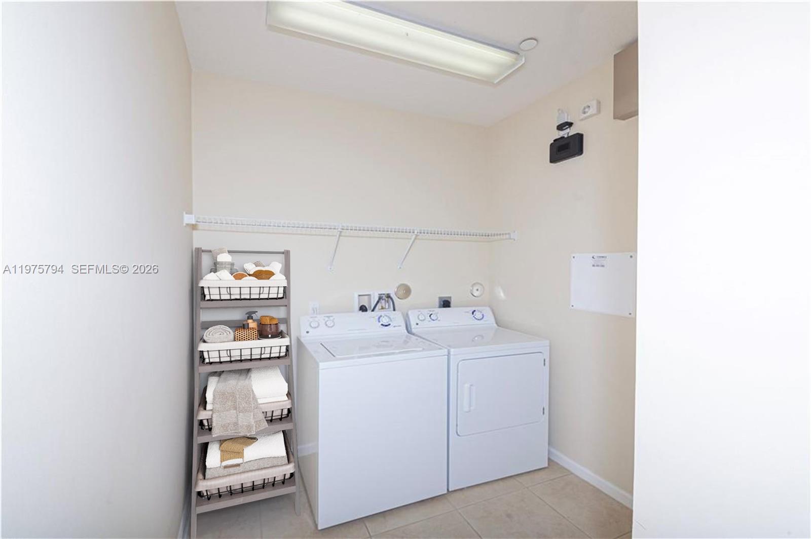 MONTERRA PLAT - Residential Lease