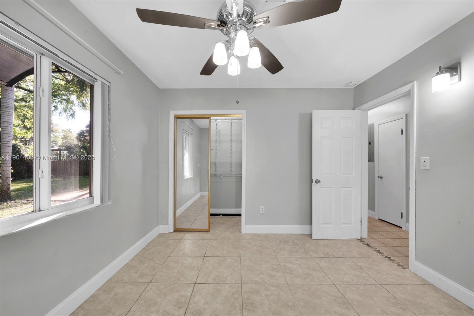 F A BARRETTS SUB OF W1/2 - Residential Lease