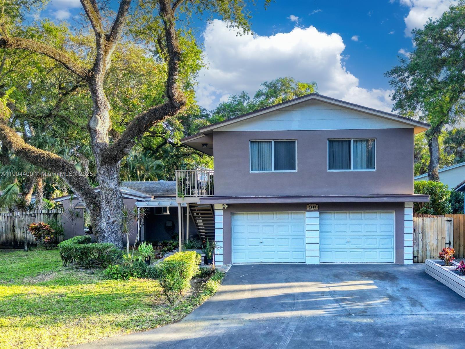 F A BARRETTS SUB OF W1/2 - Residential Lease