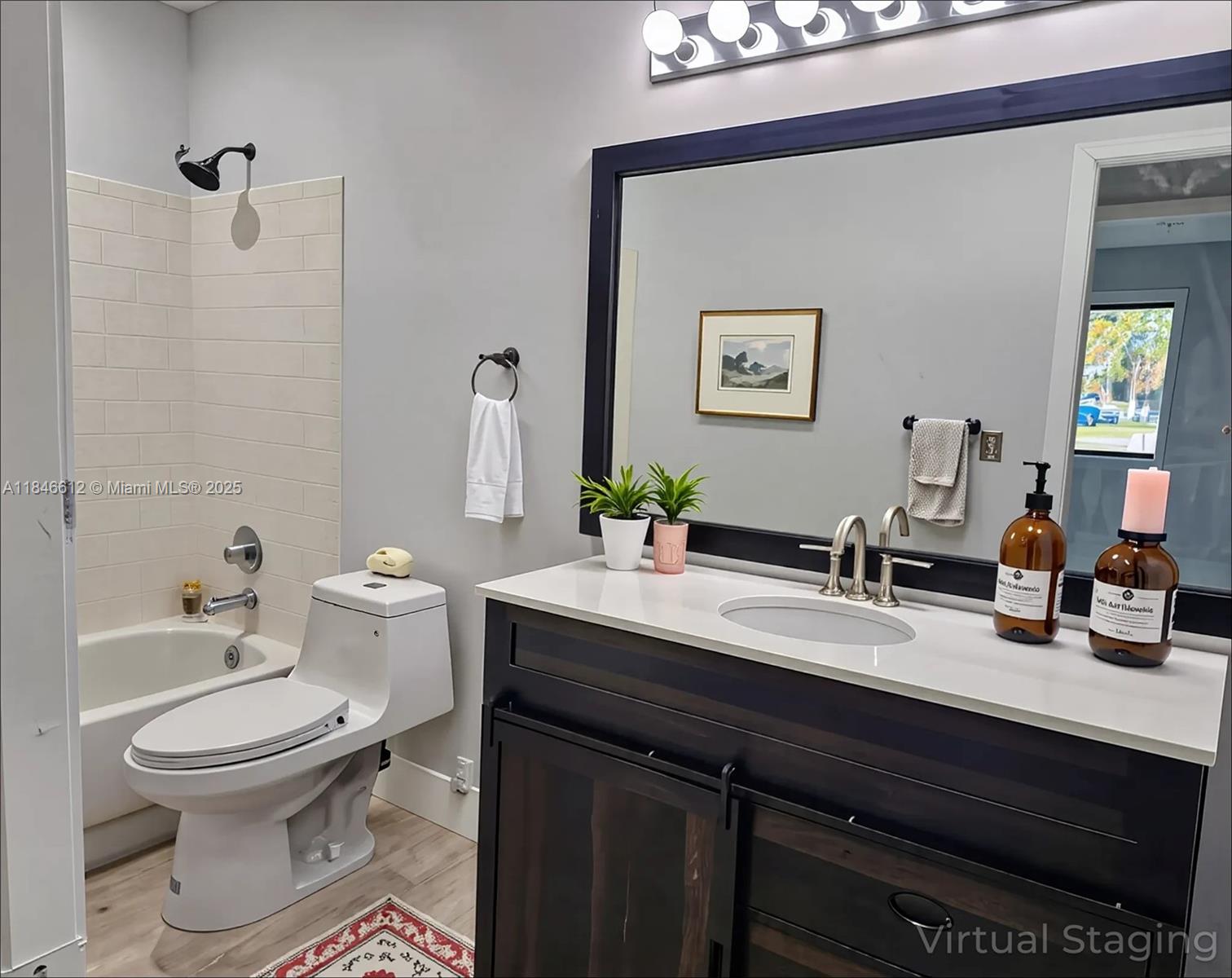 VILLAS OF BONAVENTURE AT - Residential