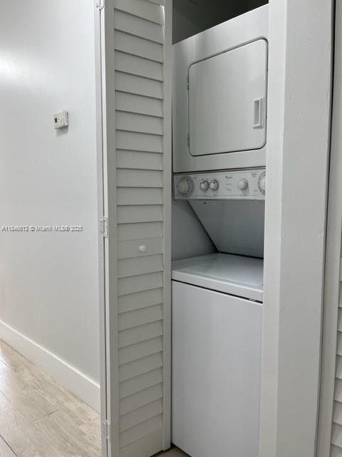 VILLAS OF BONAVENTURE AT - Residential