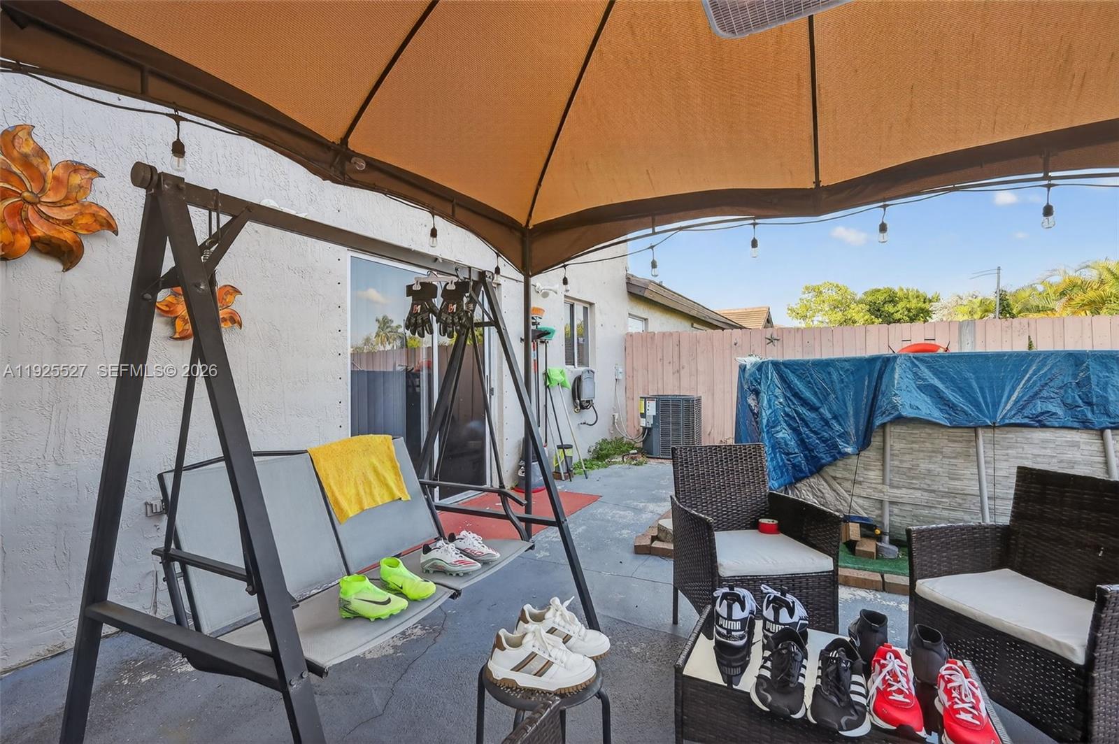 IBIS VILLA AT MIAMI GARDE - Residential