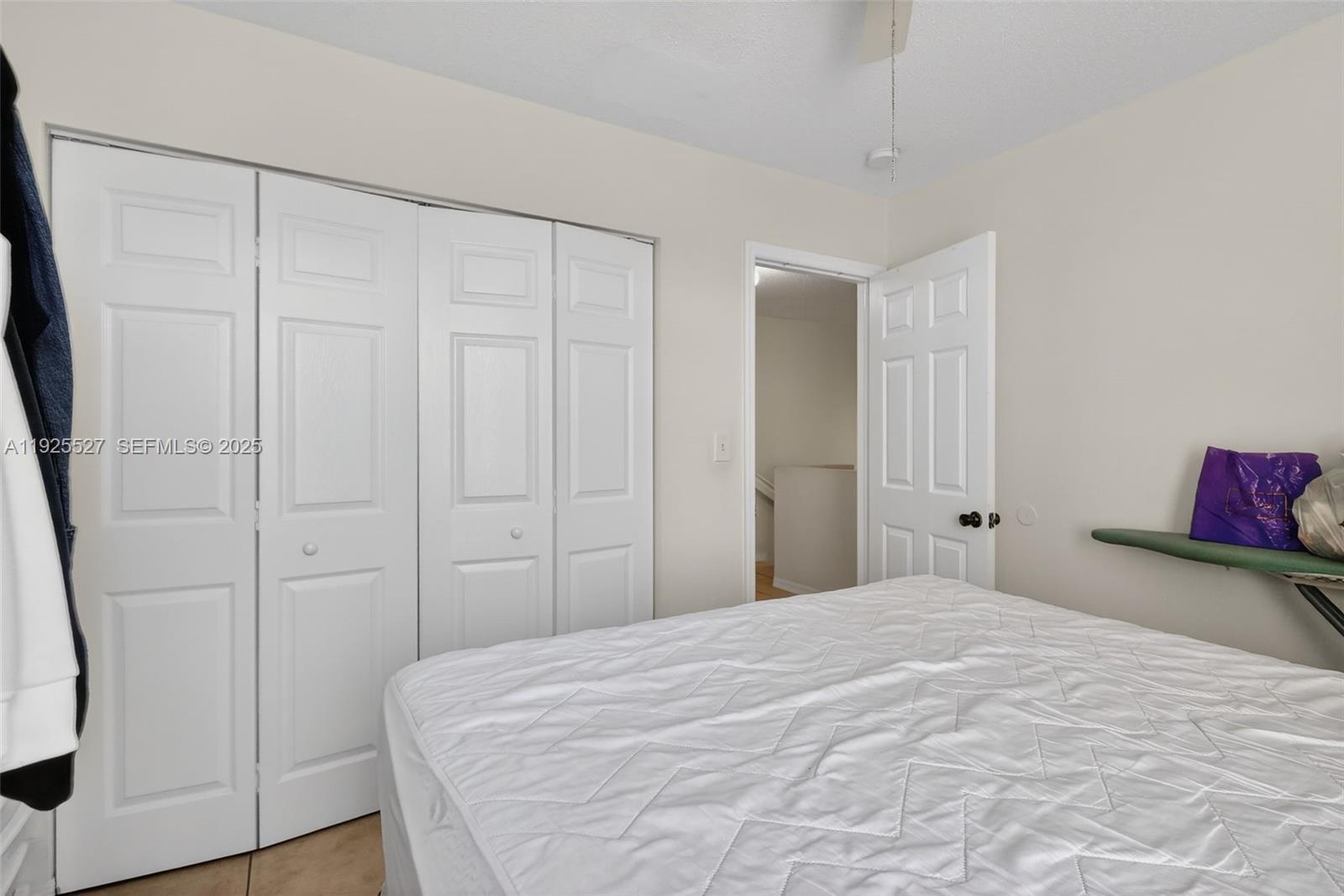 IBIS VILLA AT MIAMI GARDE - Residential