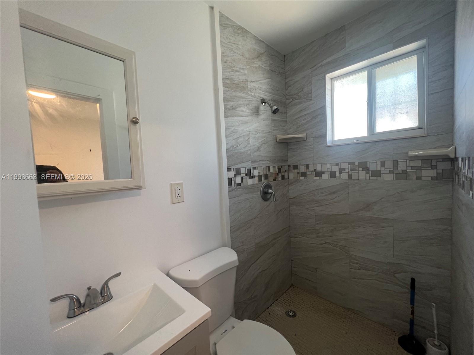 DEVONSHIRE PARK SUB - Residential Income