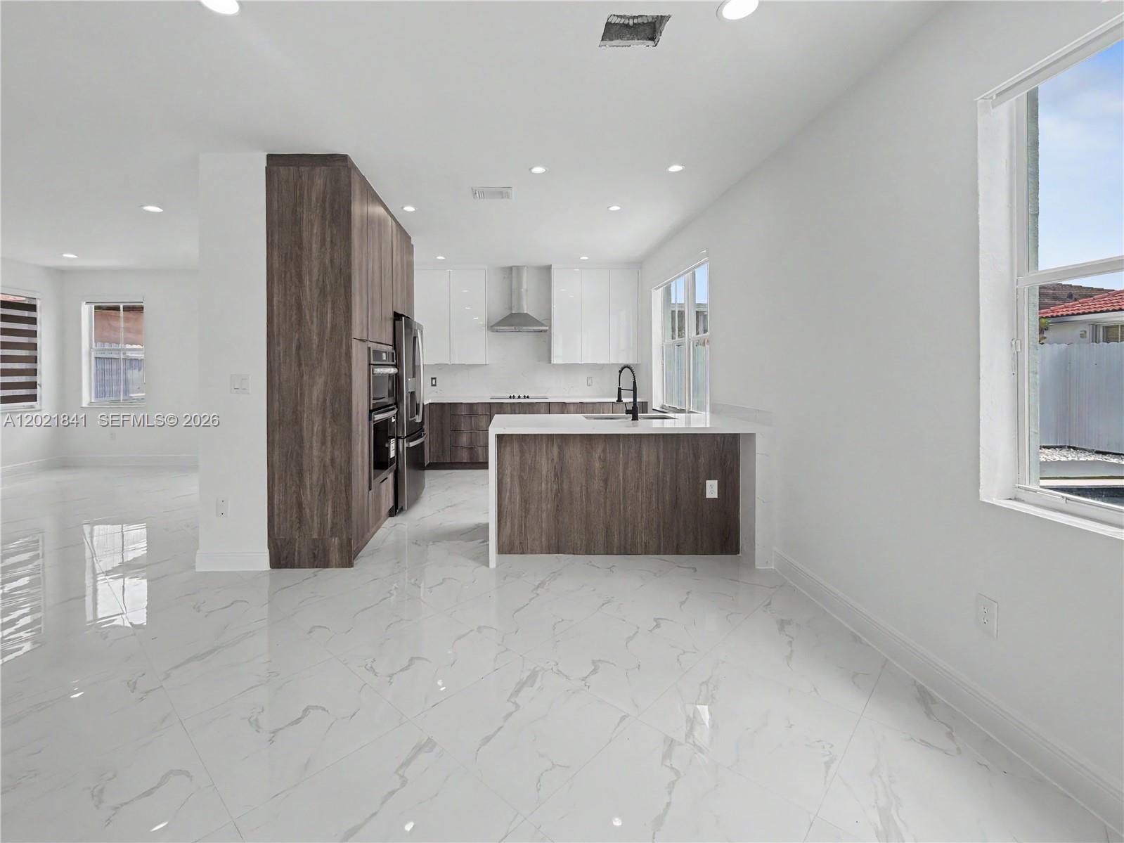 CENTURY ESTATES 1ST ADDN - Residential