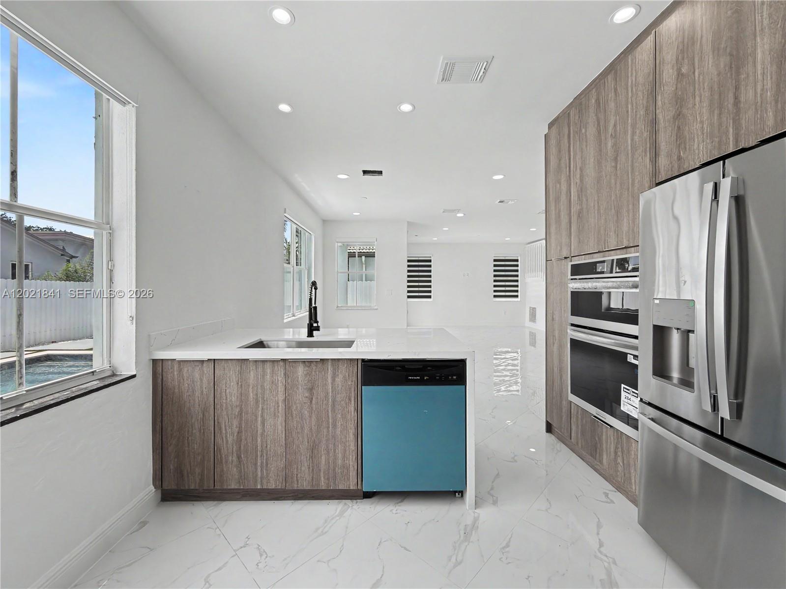 CENTURY ESTATES 1ST ADDN - Residential