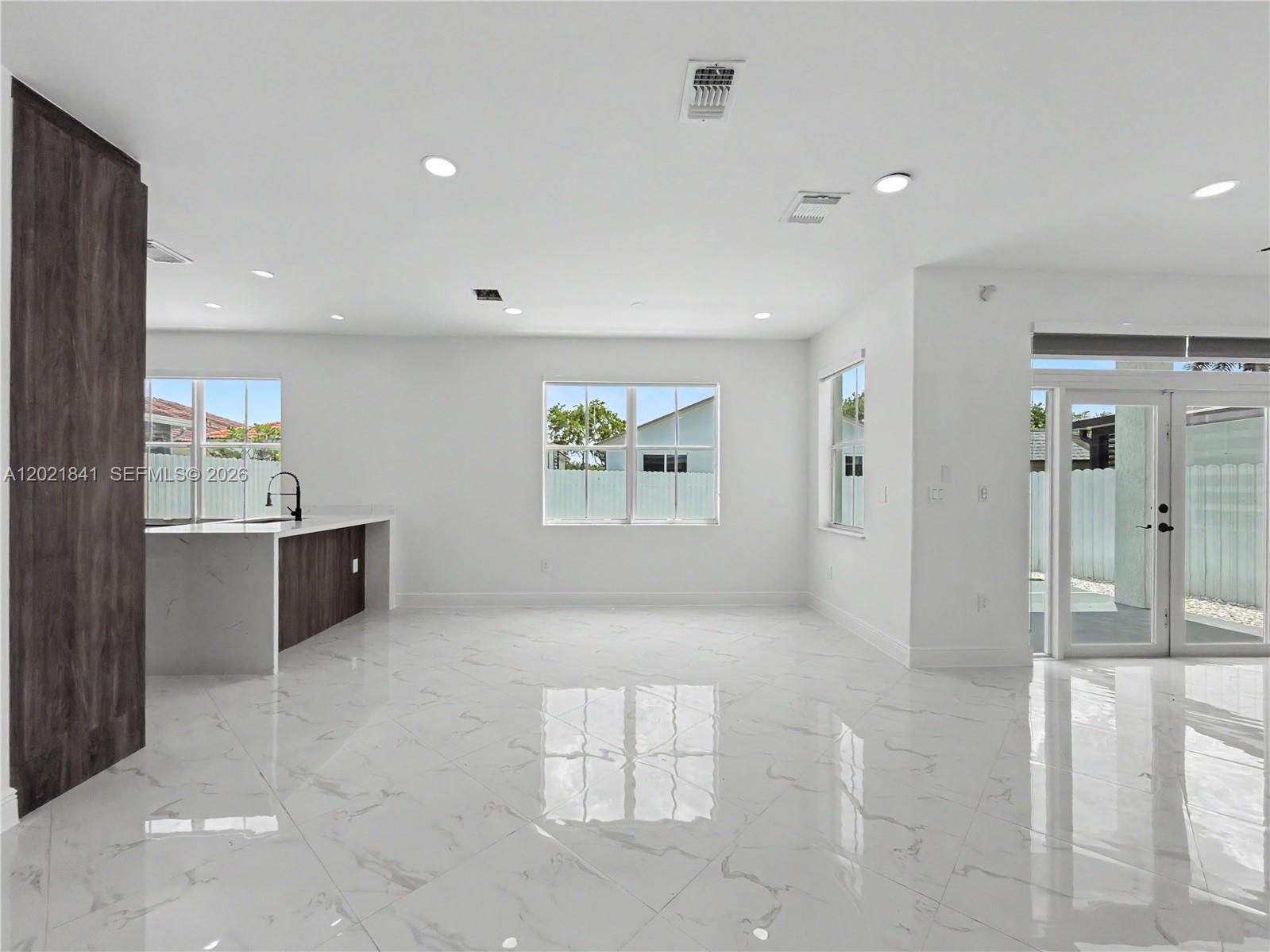 CENTURY ESTATES 1ST ADDN - Residential