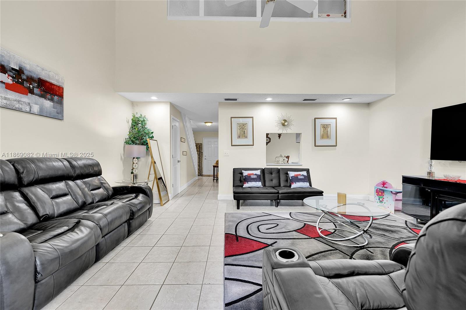 INVERRARY 32 SEC THREE - Residential