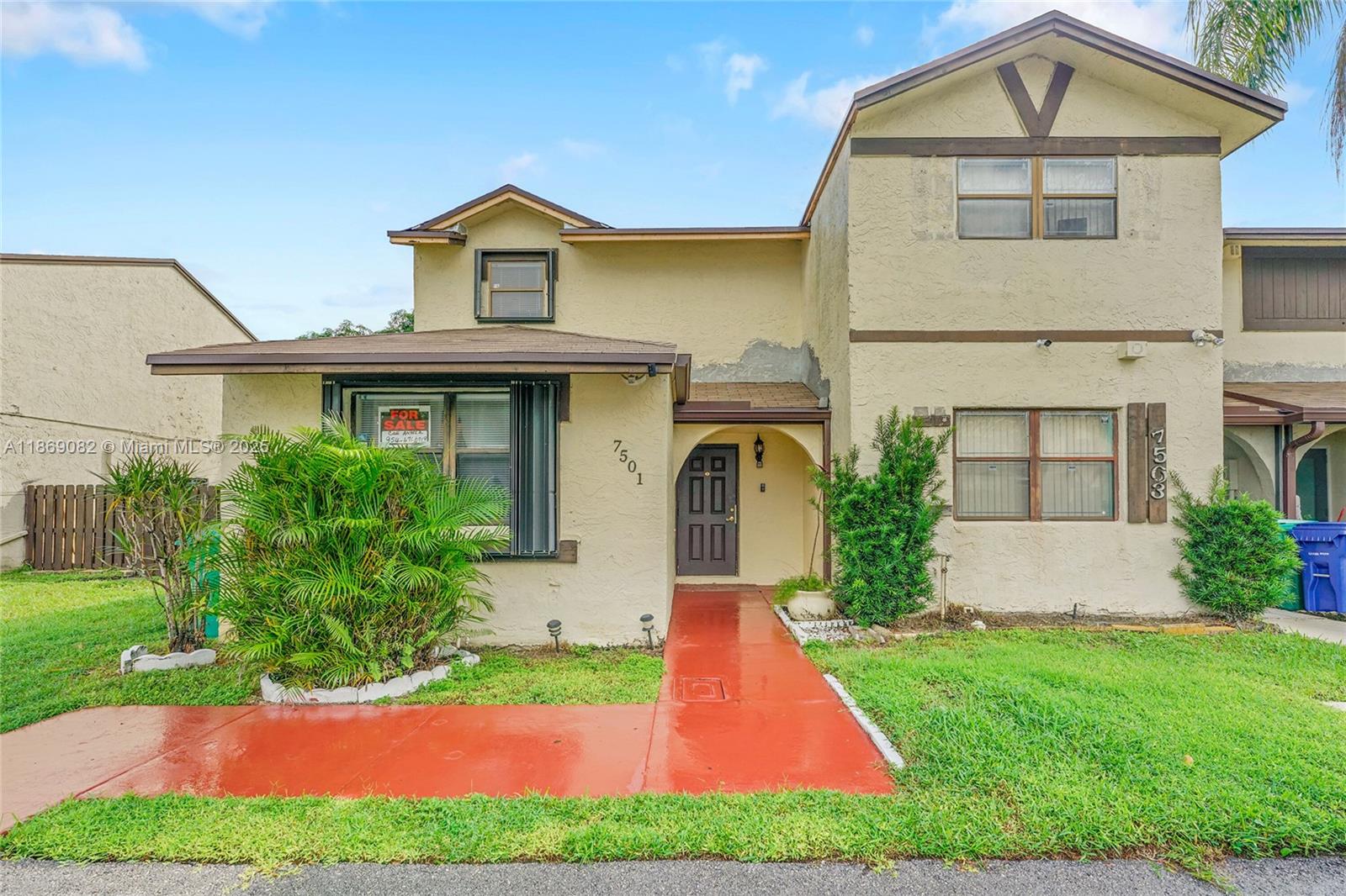 INVERRARY 32 SEC THREE - Residential