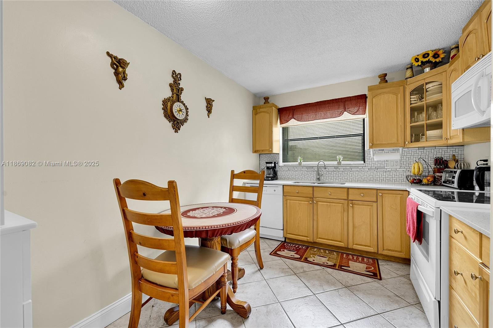 INVERRARY 32 SEC THREE - Residential