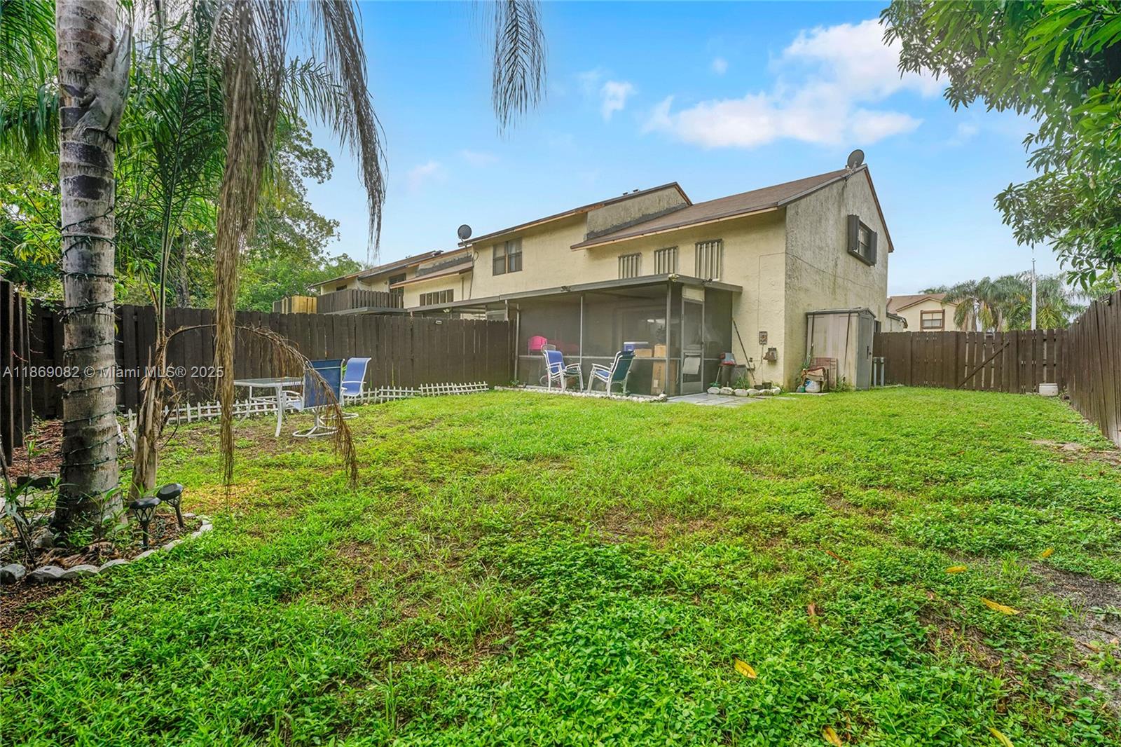 INVERRARY 32 SEC THREE - Residential