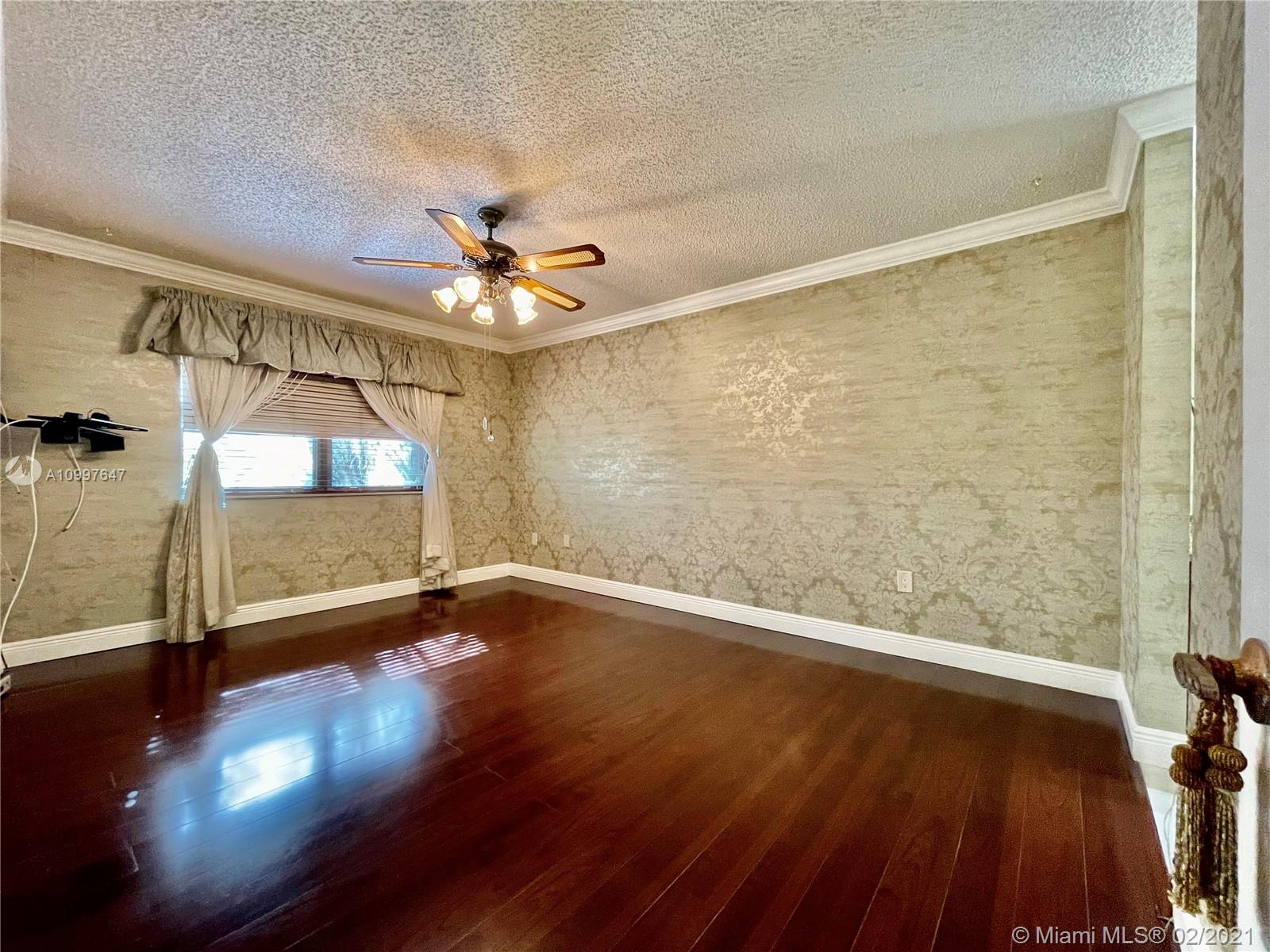 INDIAN LAKE VILLAGE II CO - Residential Lease