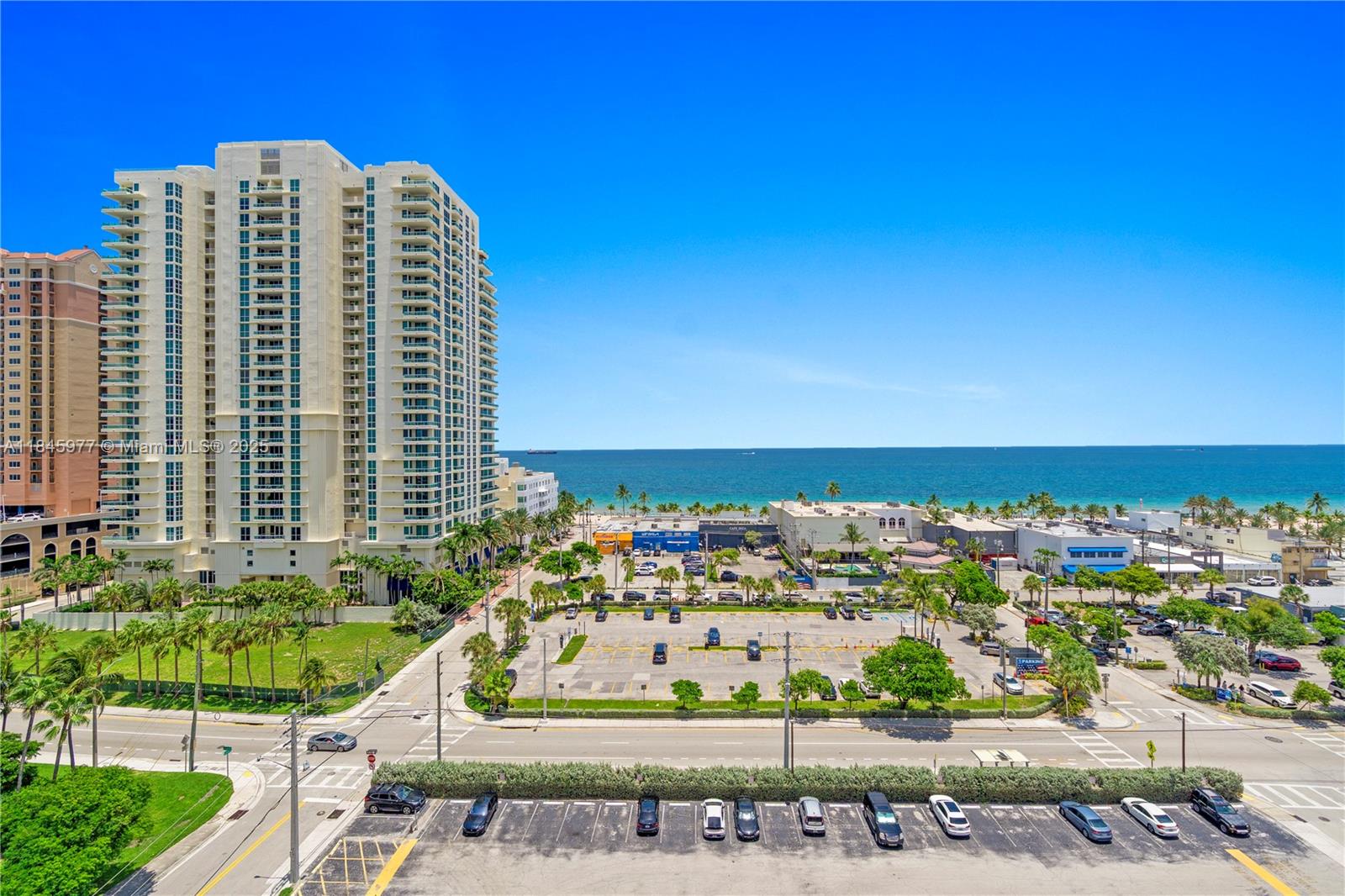 LEISURE BEACH CONDO - Residential