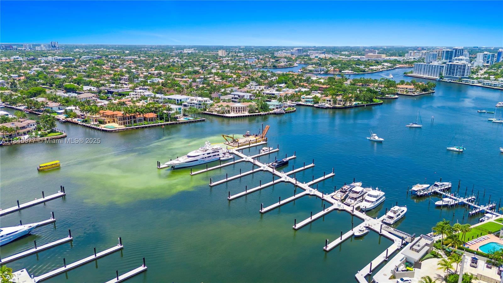 LEISURE BEACH CONDO - Residential