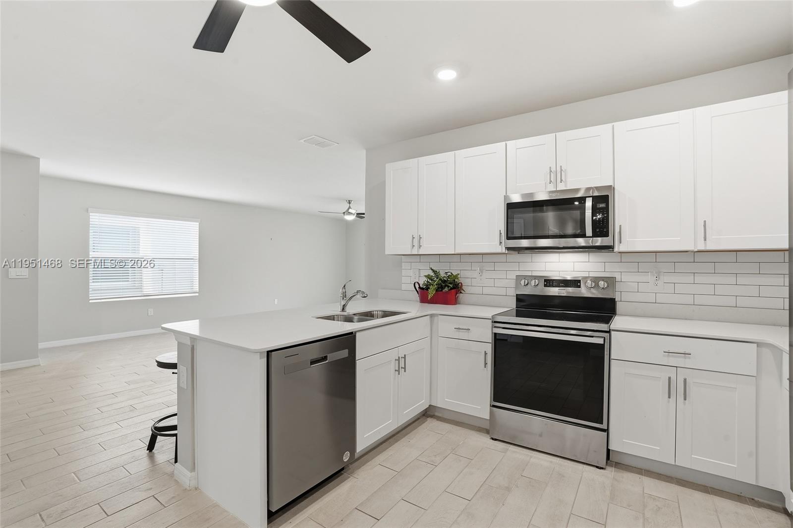 MAGNOLIA LANDING - Residential