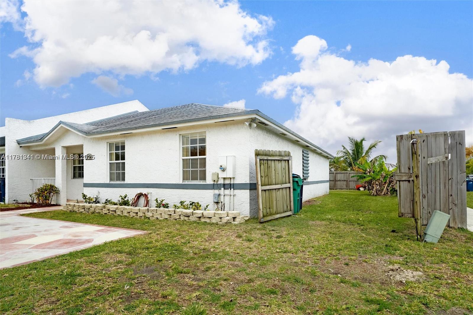 11605 SW 147th 11605