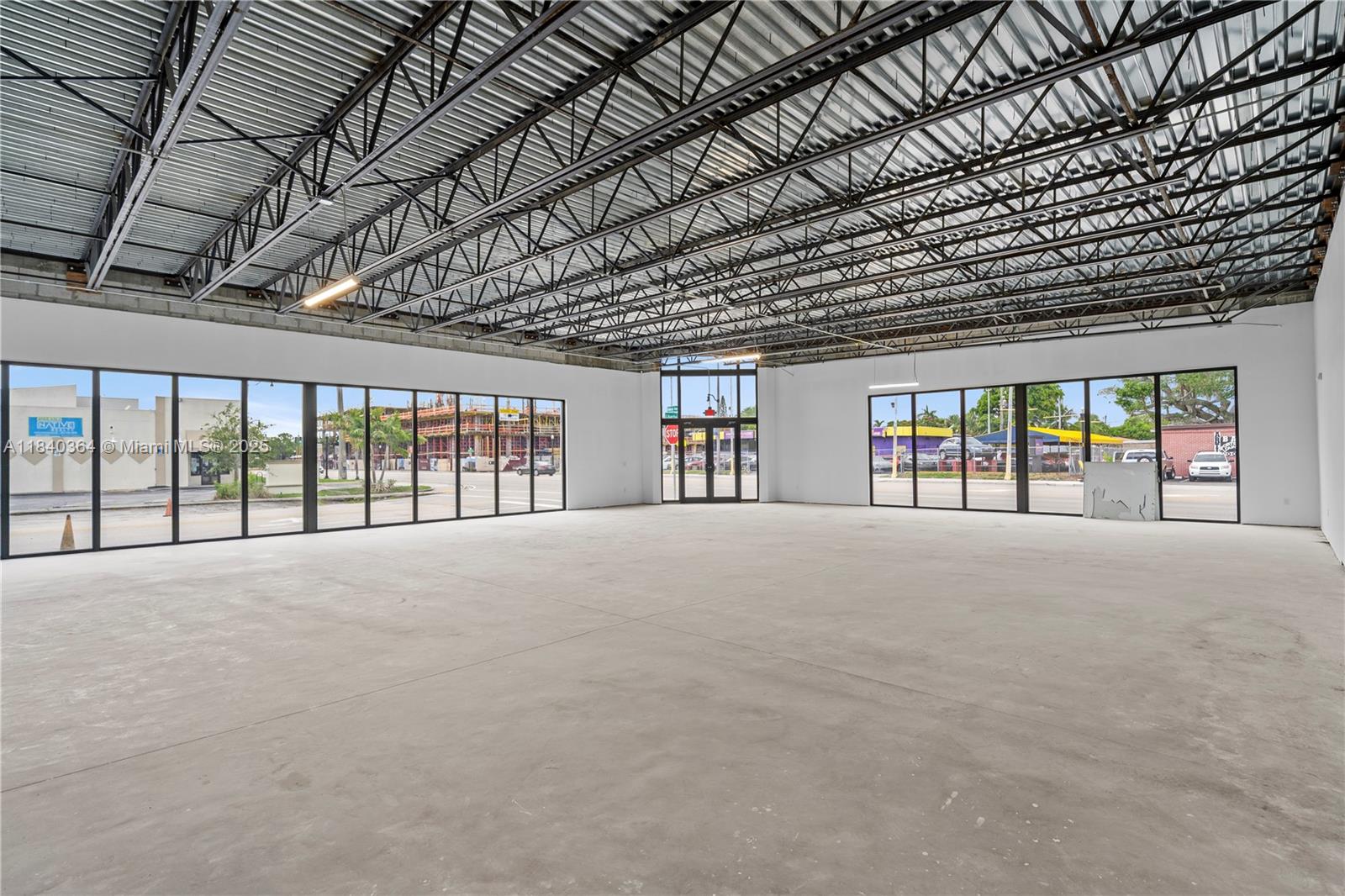 2215 N Federal Hwy