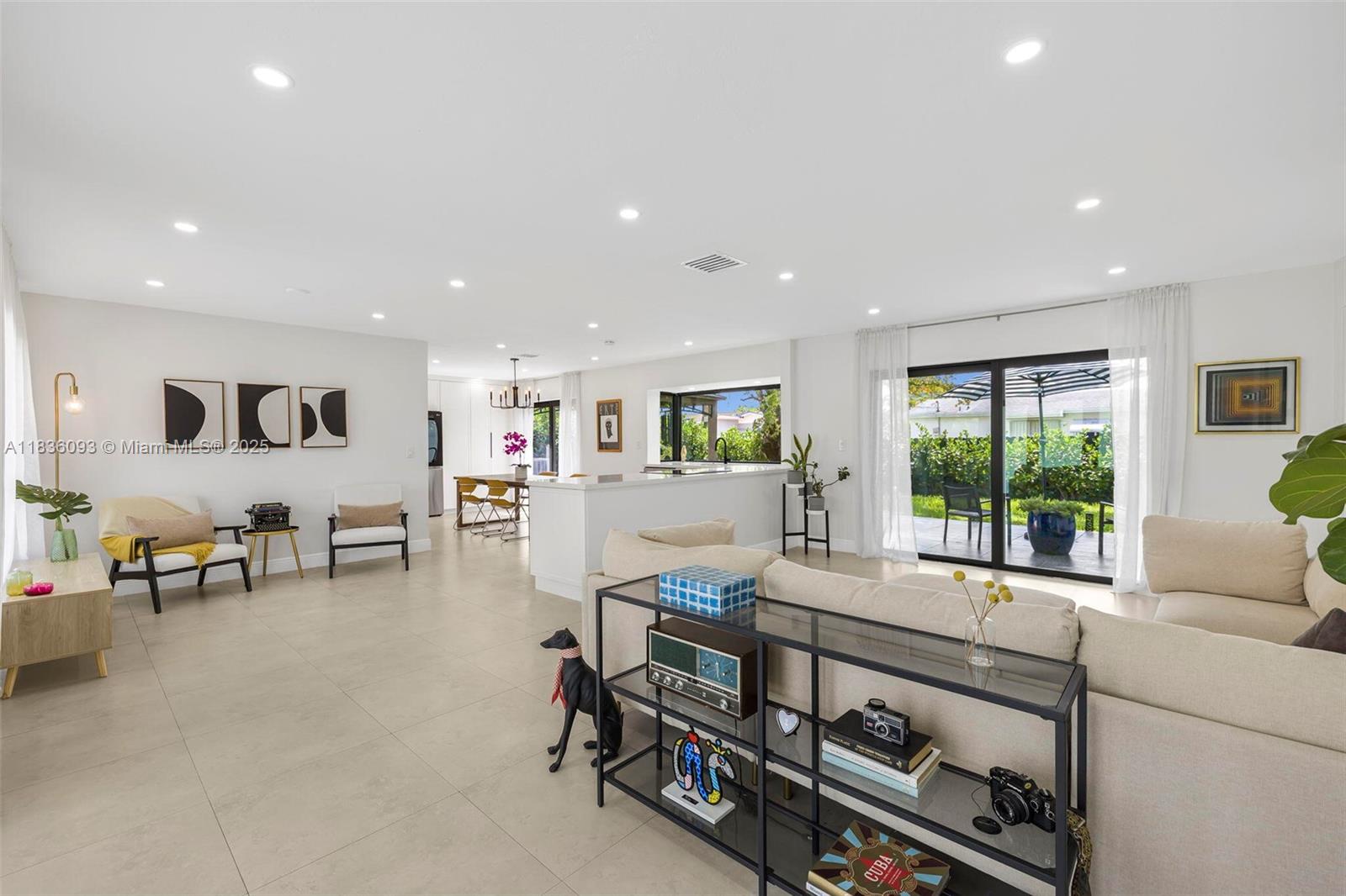 3905 SW 125th Ave, Miami, FL, 33175/$825,000 3 3905 SW 125th Ave